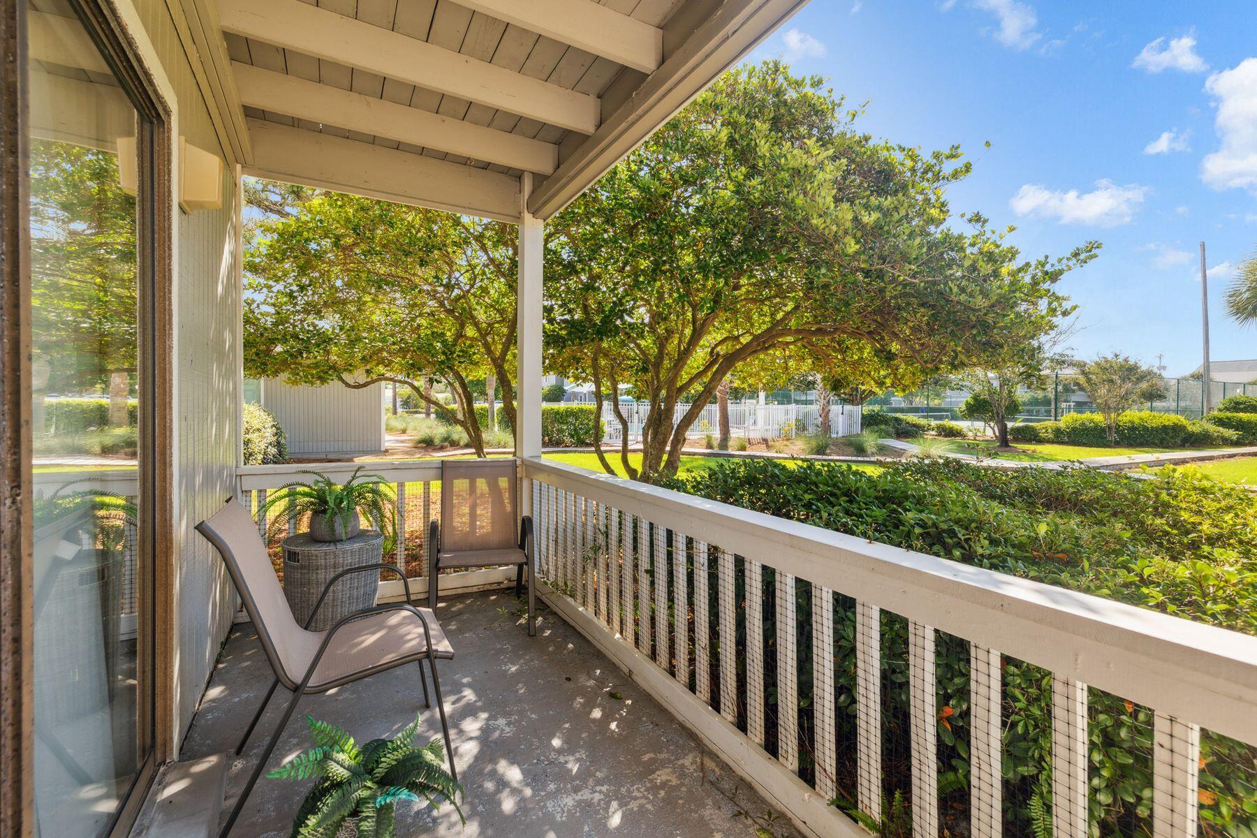 BEACHWOOD VILLAS CONDO - Residential