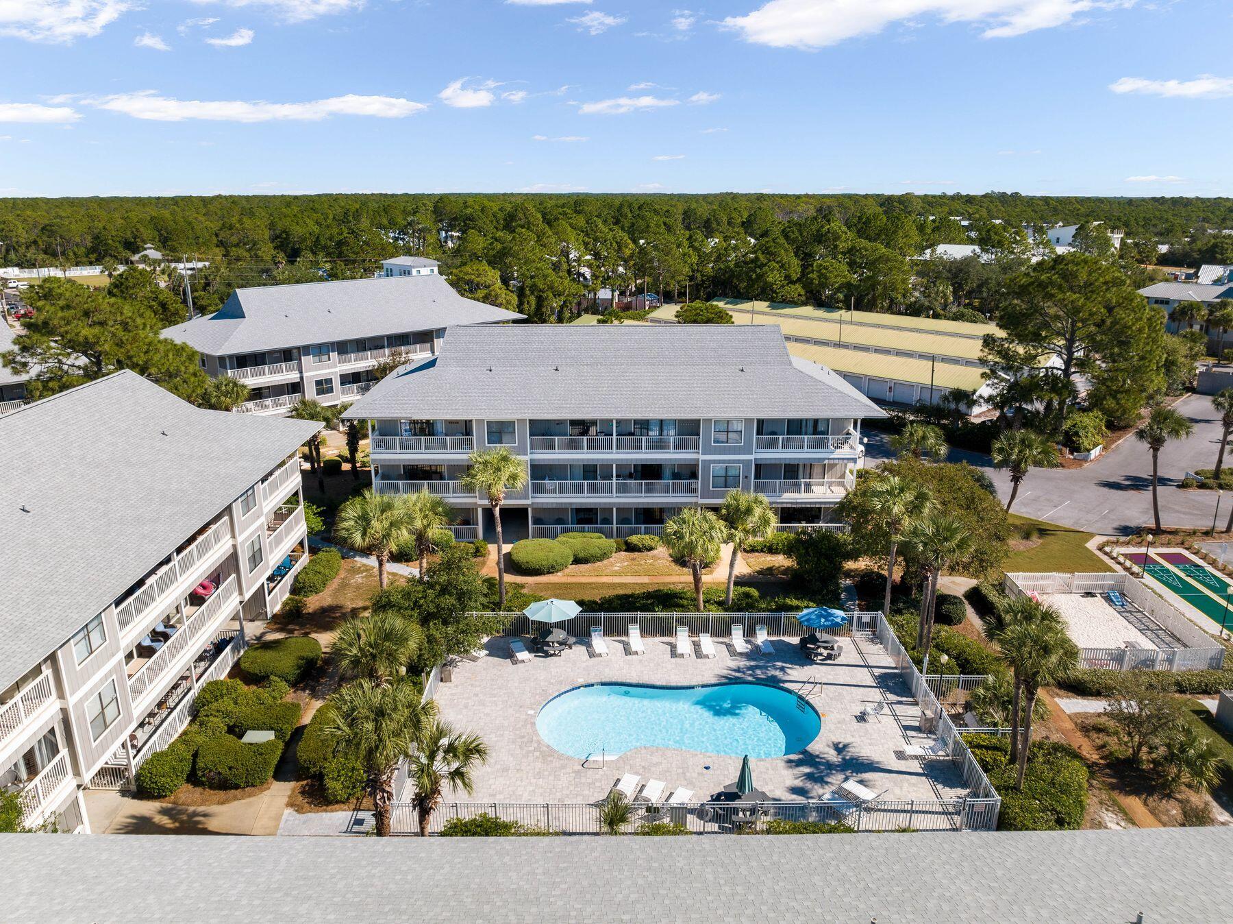 BEACHWOOD VILLAS CONDO - Residential