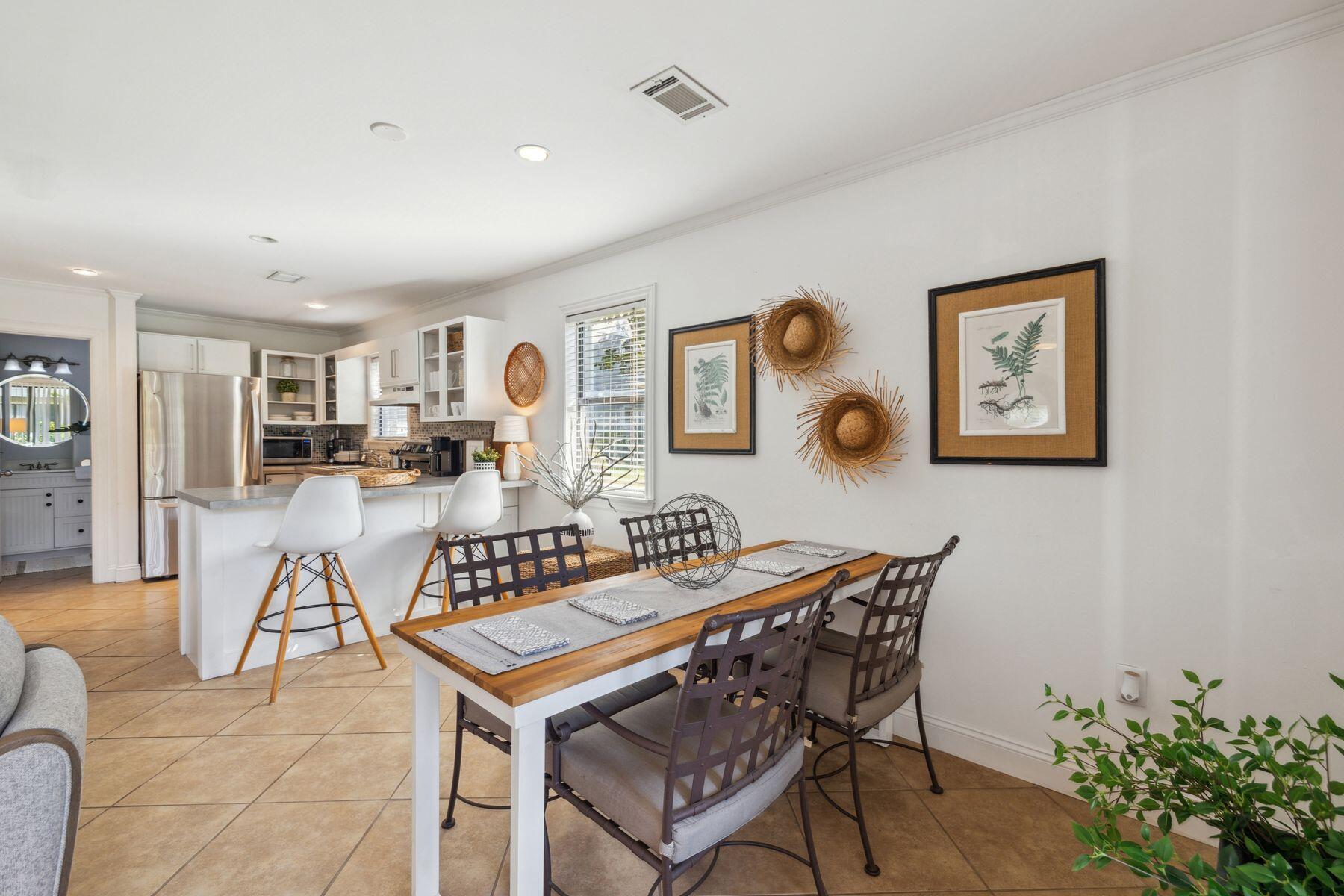 BEACHWOOD VILLAS CONDO - Residential