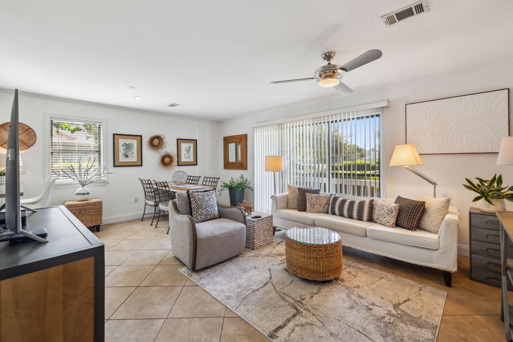 BEACHWOOD VILLAS CONDO - Residential