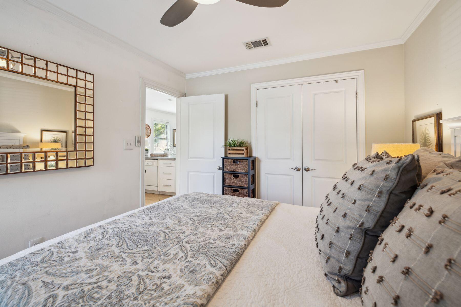 BEACHWOOD VILLAS CONDO - Residential