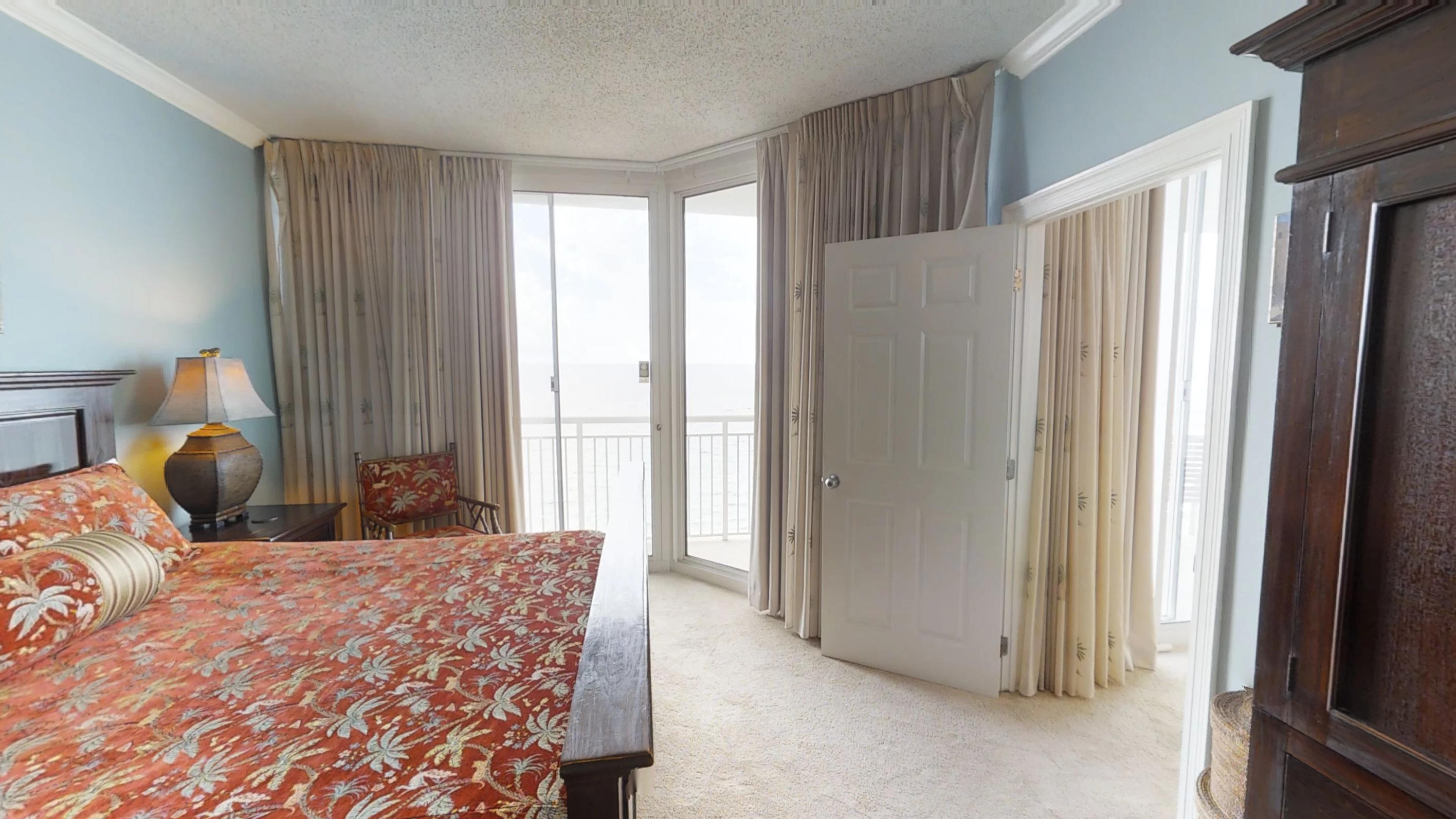 PEARL OF NAVARRE (THE) - Residential