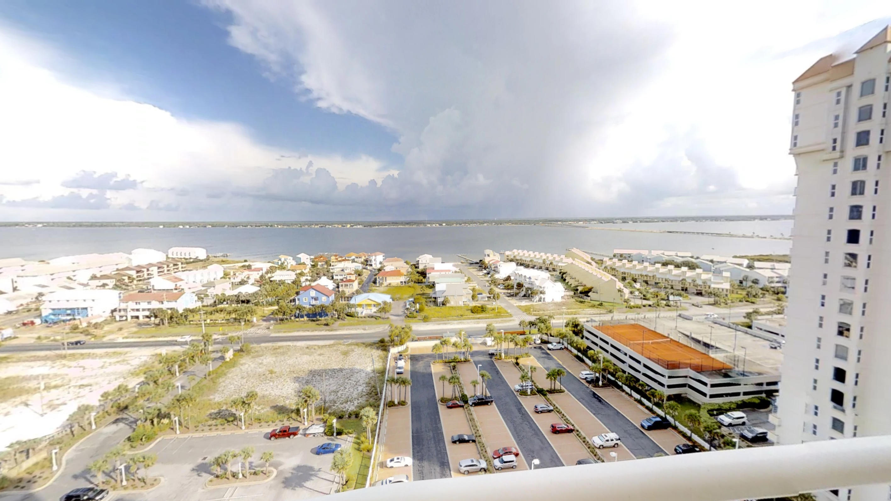 PEARL OF NAVARRE (THE) - Residential