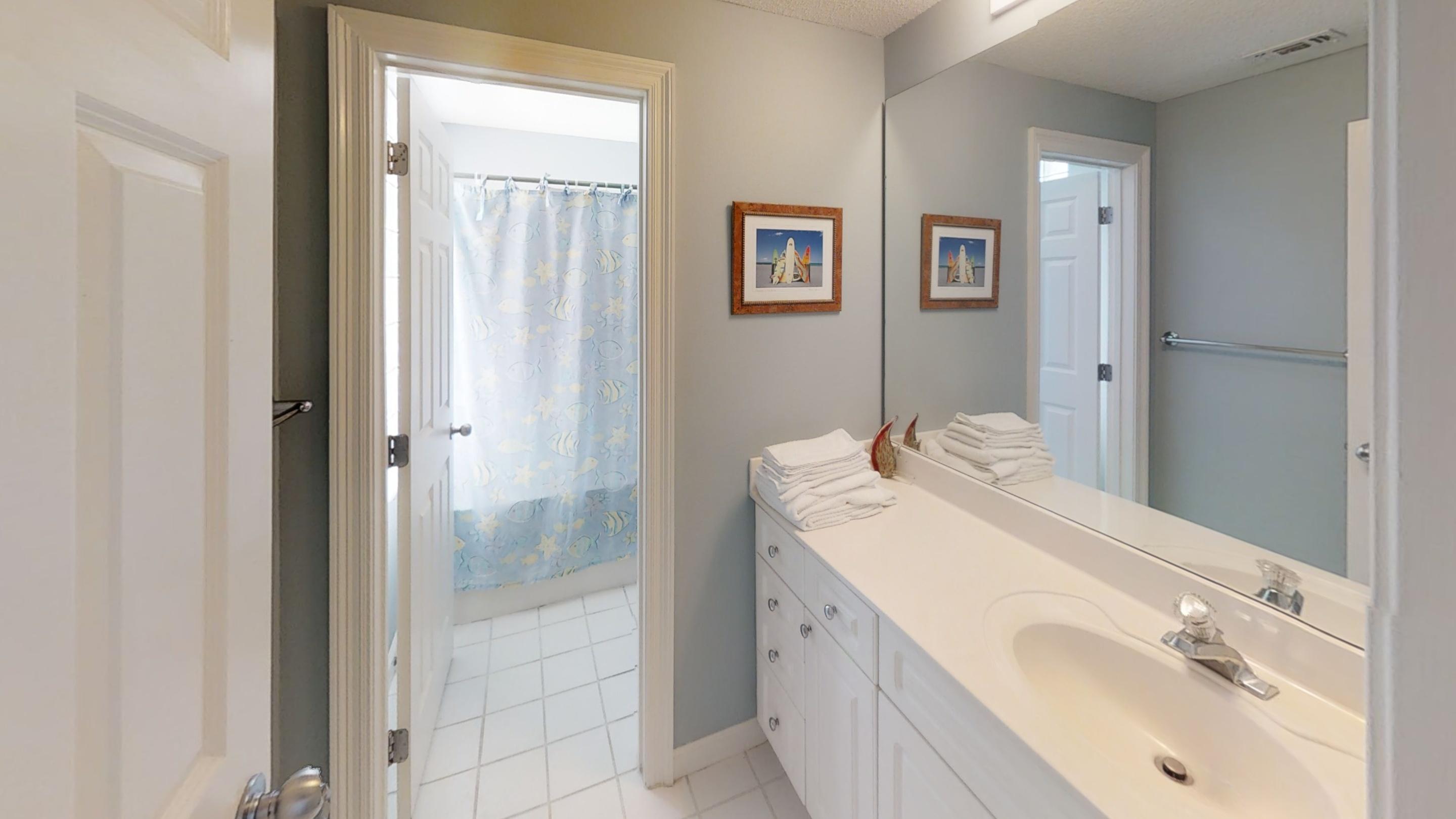 PEARL OF NAVARRE (THE) - Residential