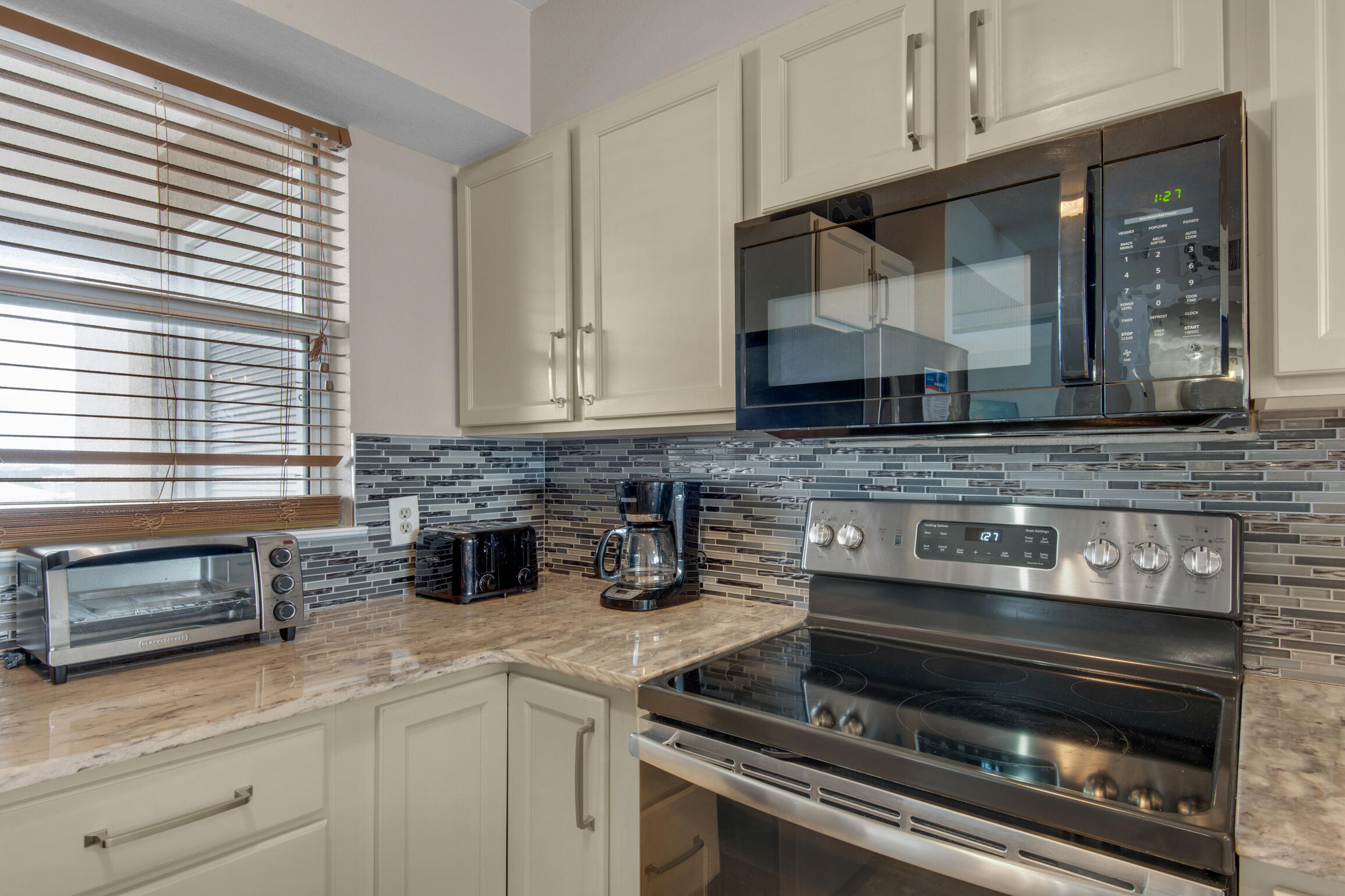 MAGNOLIA HOUSE (DESTIN POINTE) - Residential