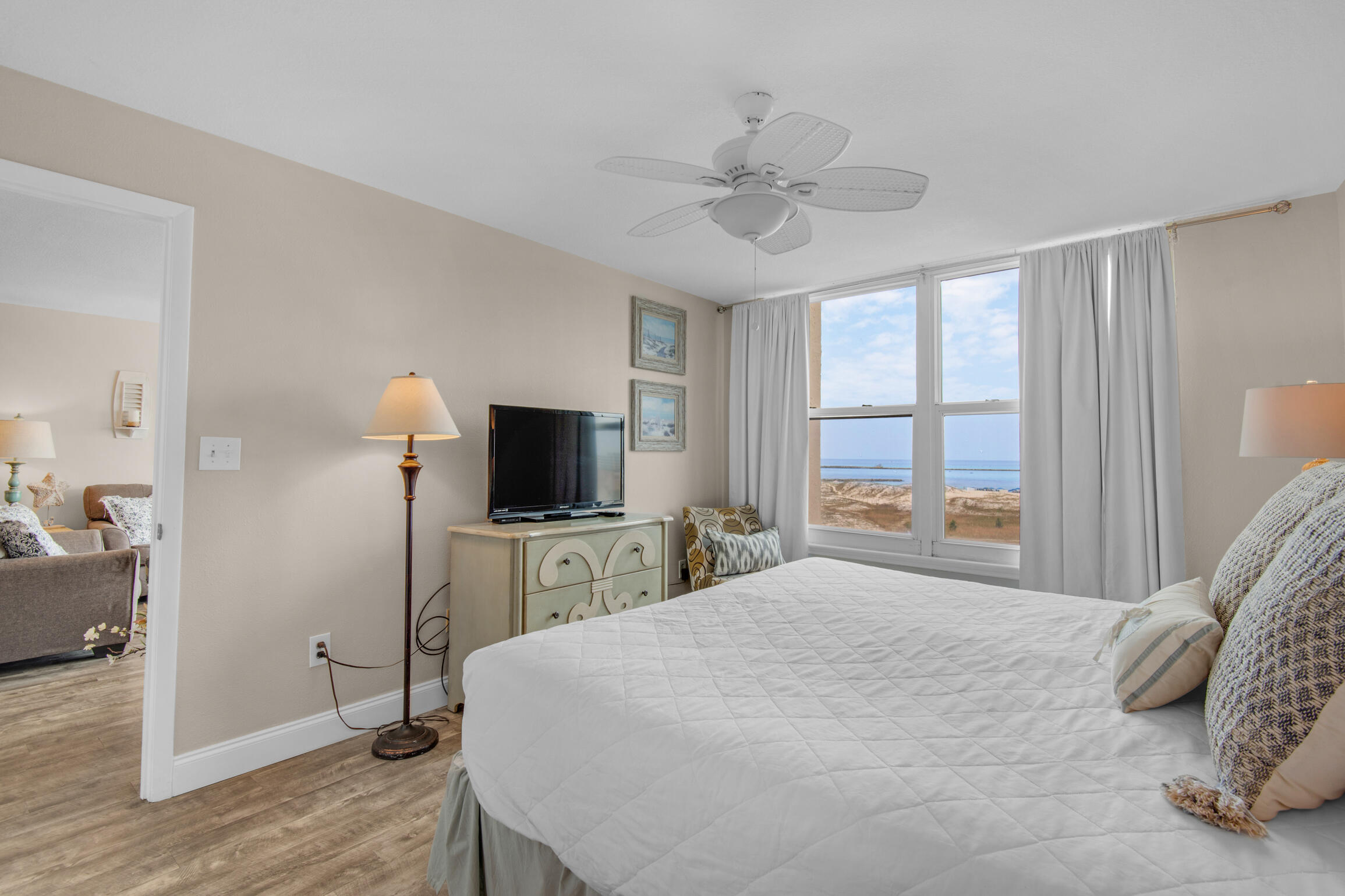 MAGNOLIA HOUSE (DESTIN POINTE) - Residential