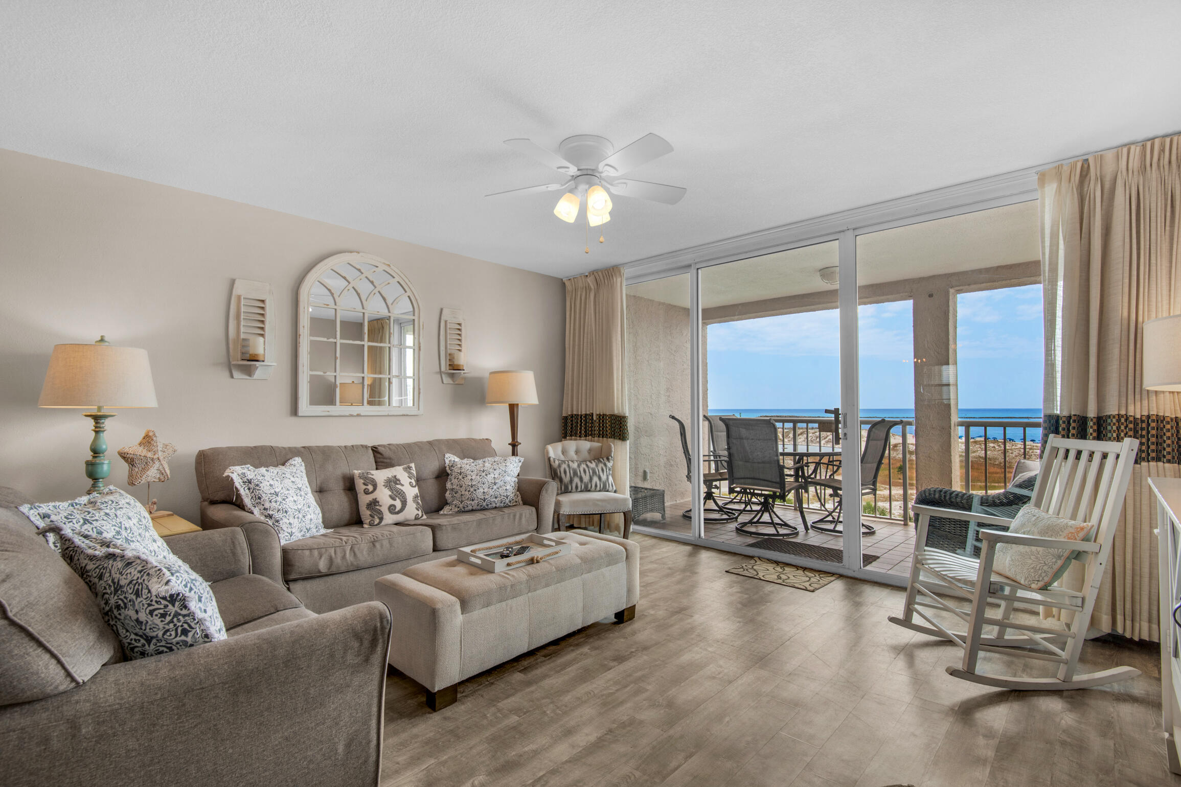 MAGNOLIA HOUSE (DESTIN POINTE) - Residential