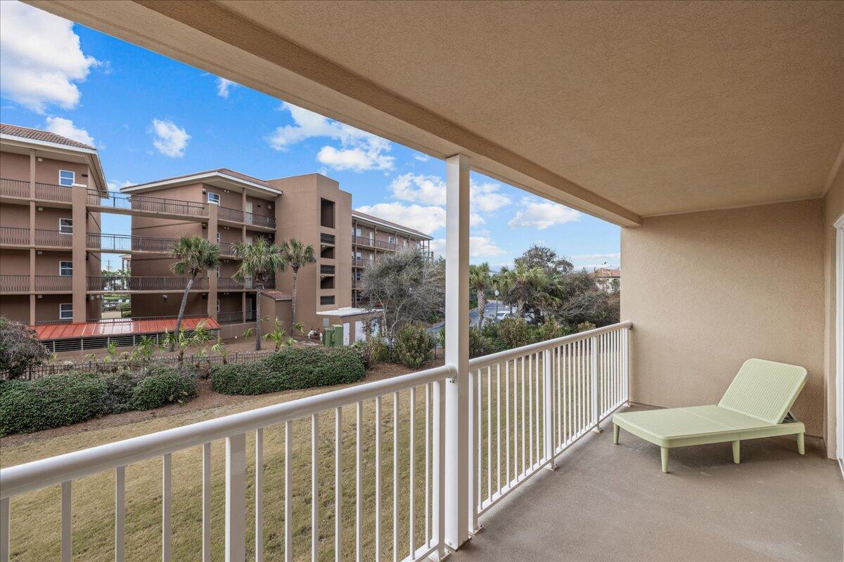 CIBONEY CONDO - Residential