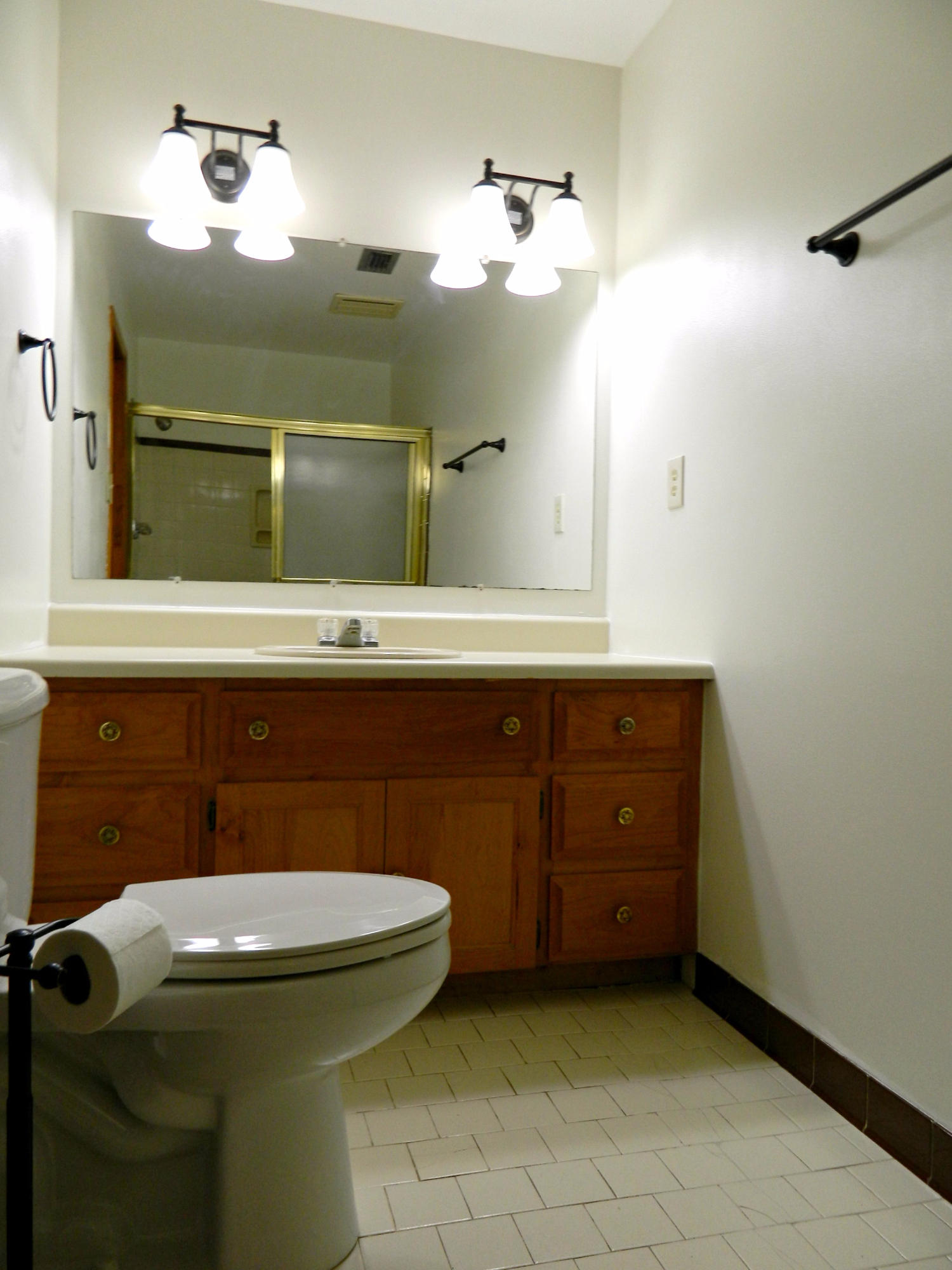 VALPARISO PLAT #16 LOT 13 BLK 3 - Residential