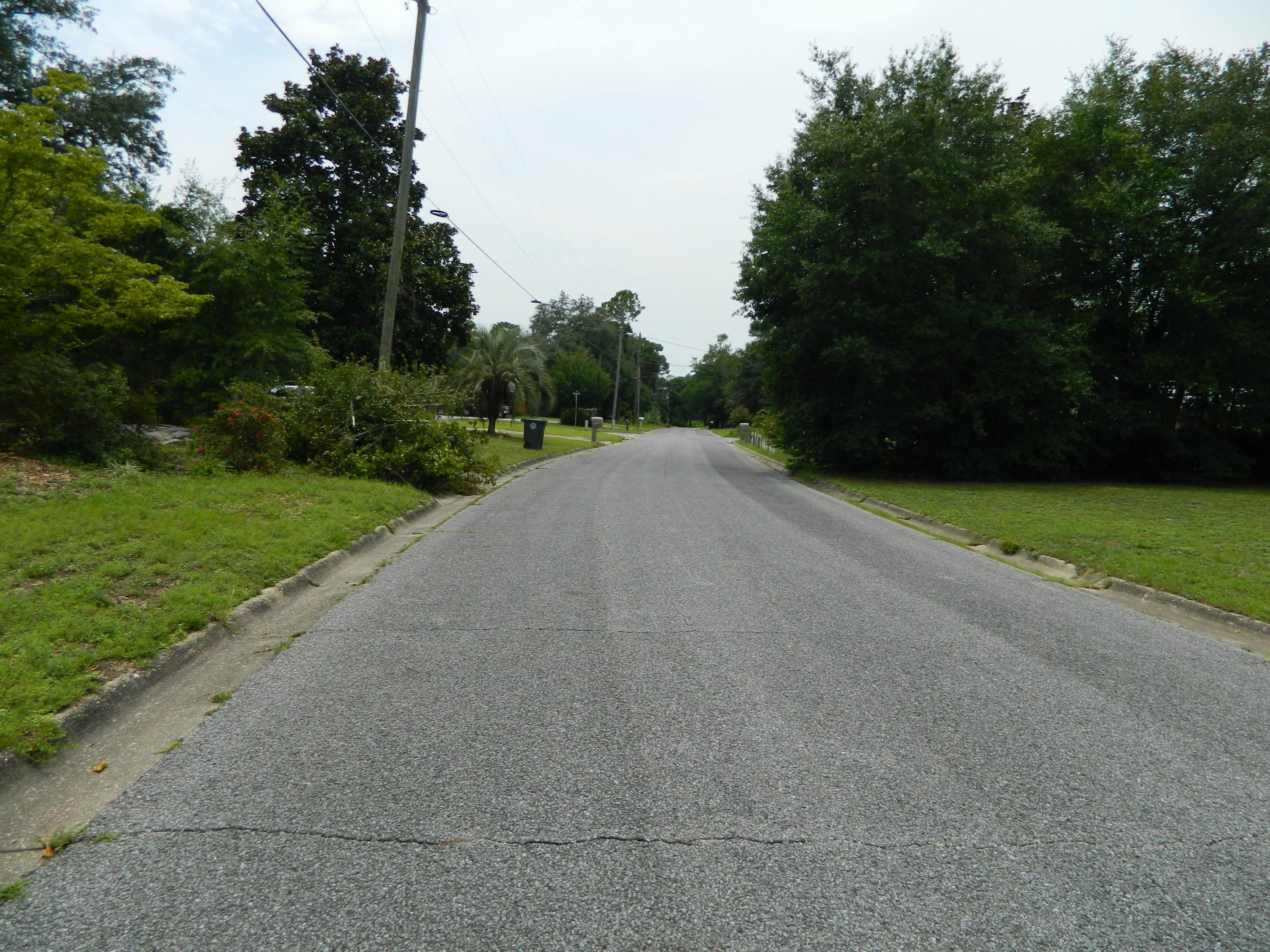 VALPARISO PLAT #16 LOT 13 BLK 3 - Residential