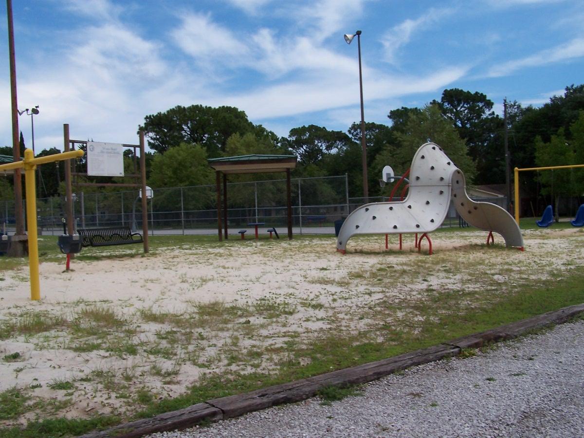 VALPARISO PLAT #16 LOT 13 BLK 3 - Residential