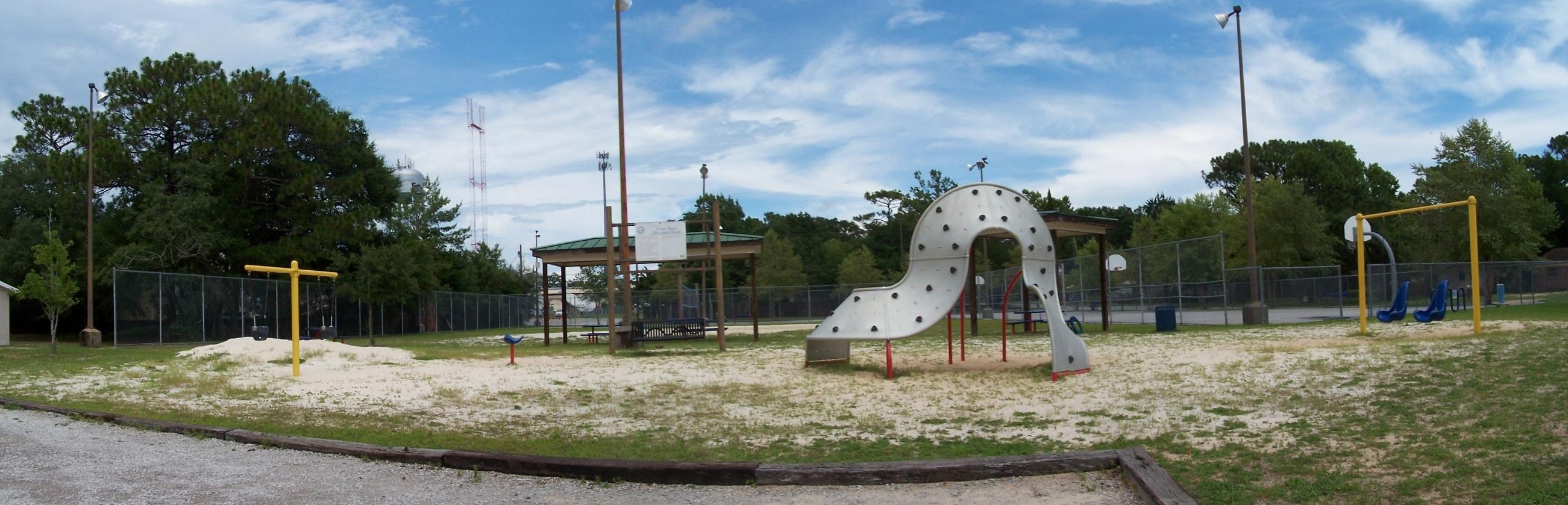 VALPARISO PLAT #16 LOT 13 BLK 3 - Residential