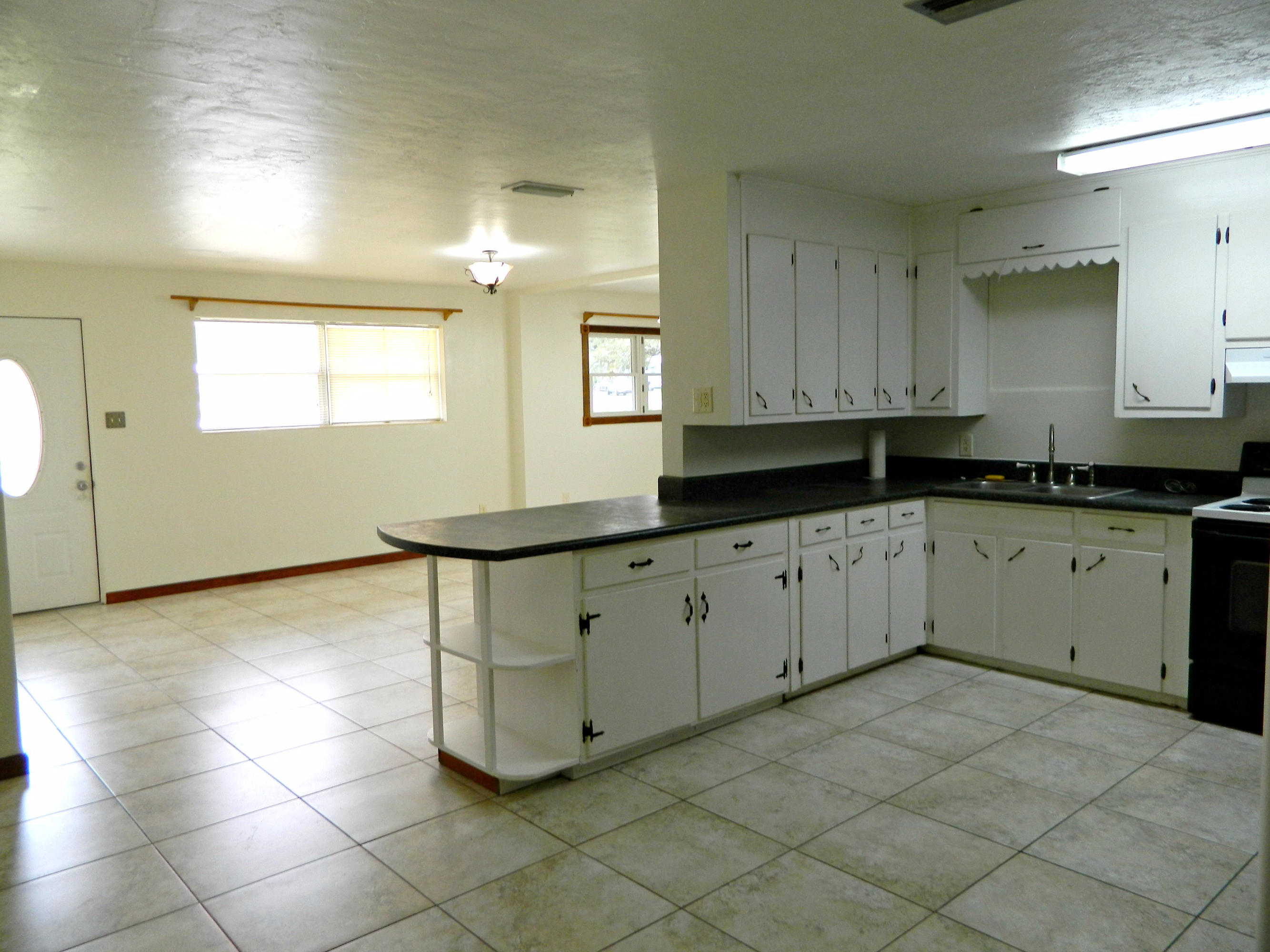 VALPARISO PLAT #16 LOT 13 BLK 3 - Residential