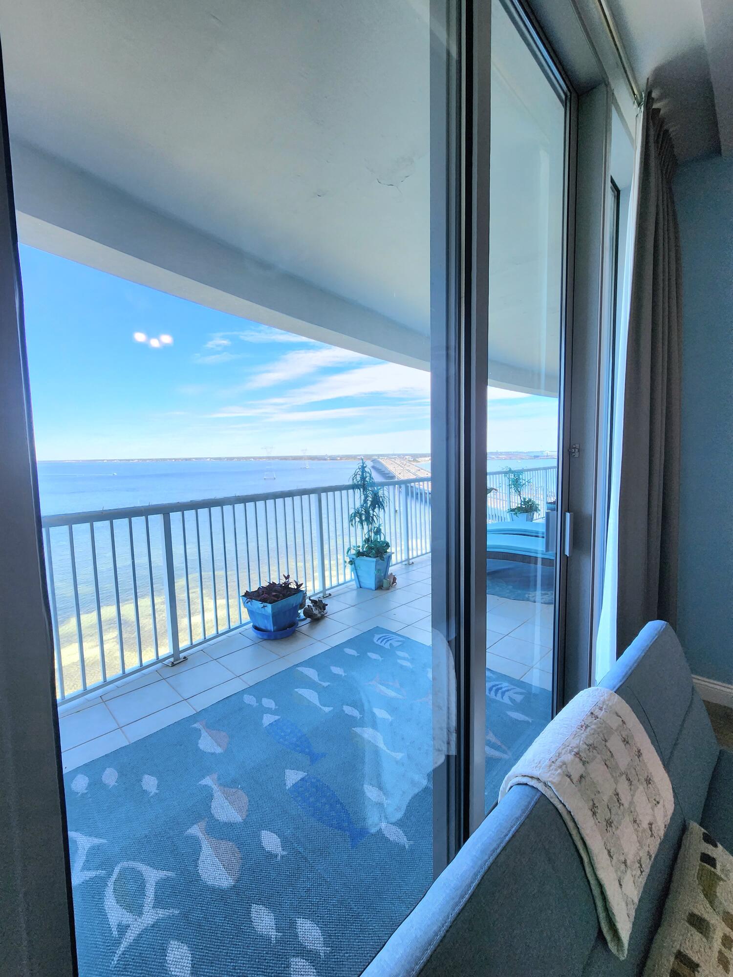 MARINA LANDING - Residential