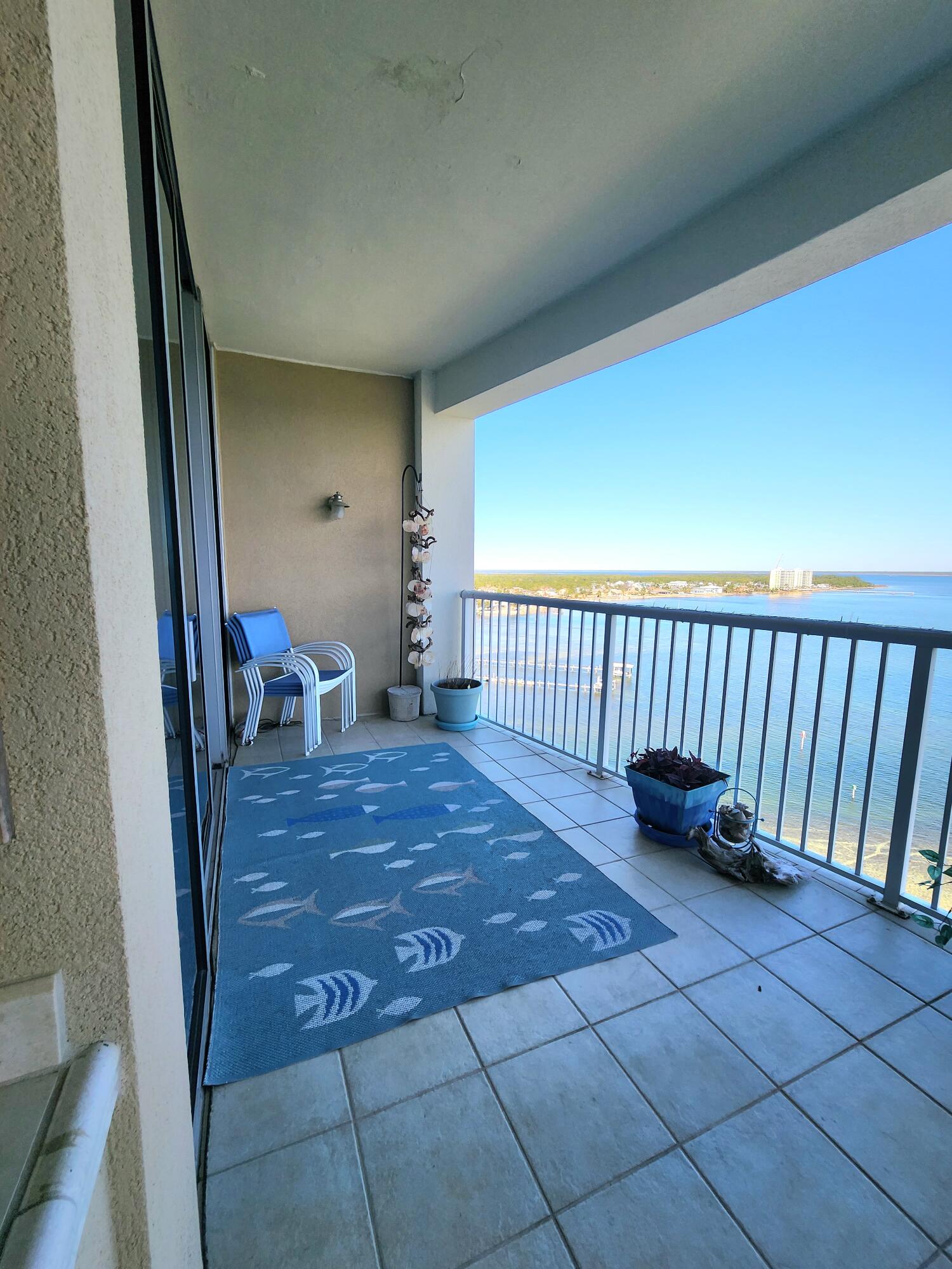 MARINA LANDING - Residential