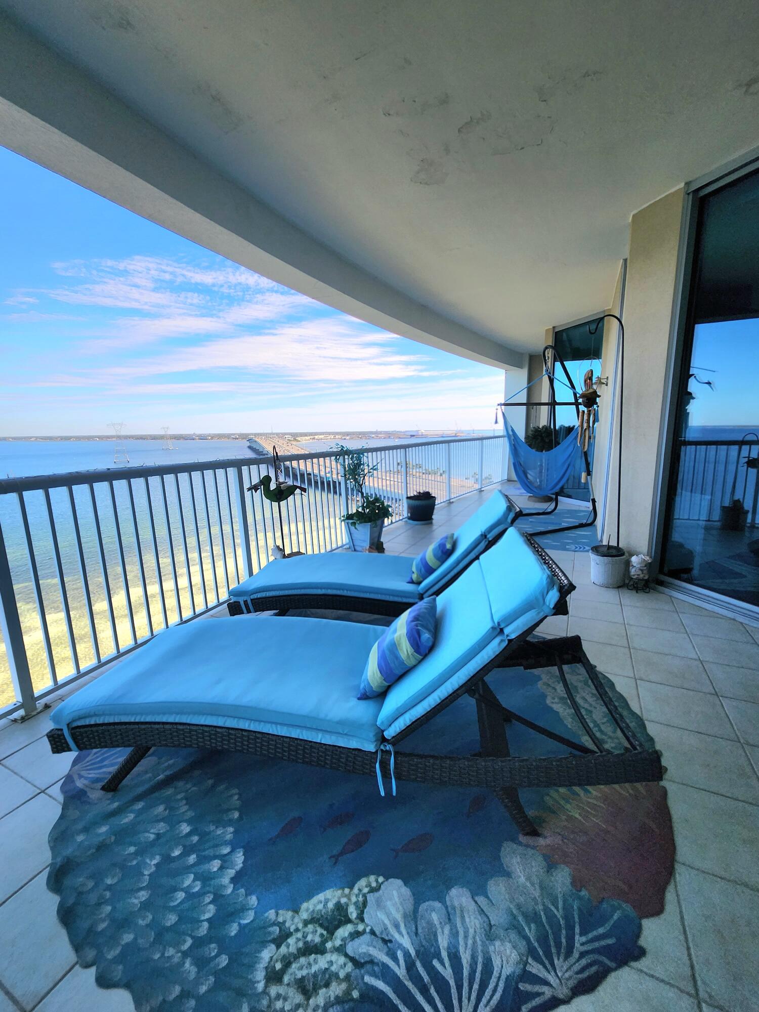 MARINA LANDING - Residential