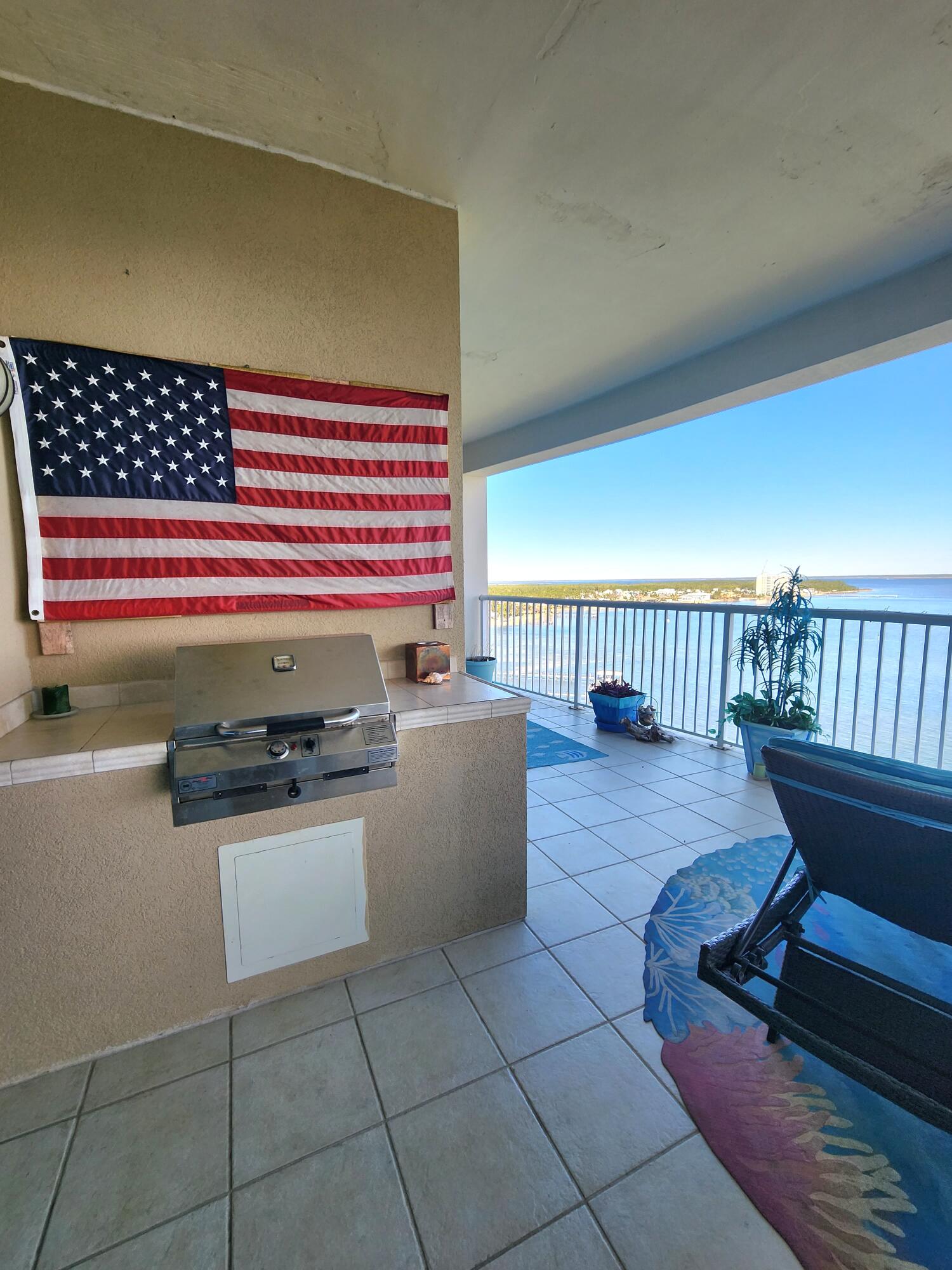 MARINA LANDING - Residential