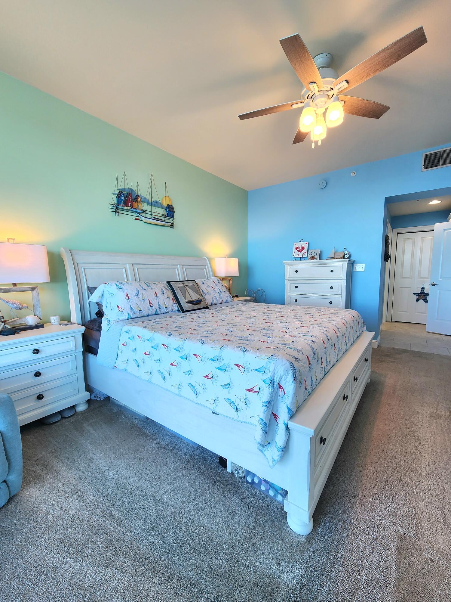 MARINA LANDING - Residential