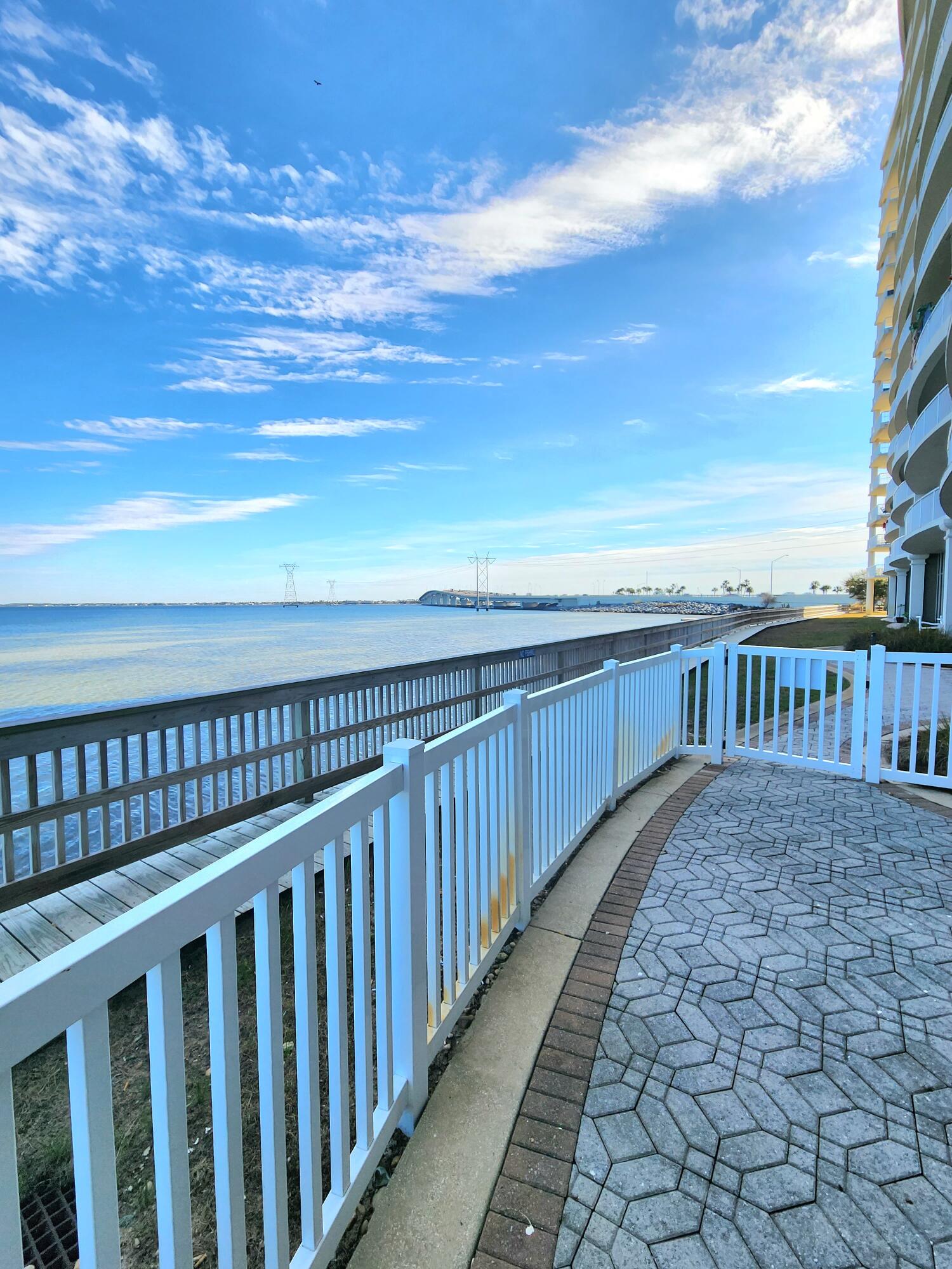 MARINA LANDING - Residential