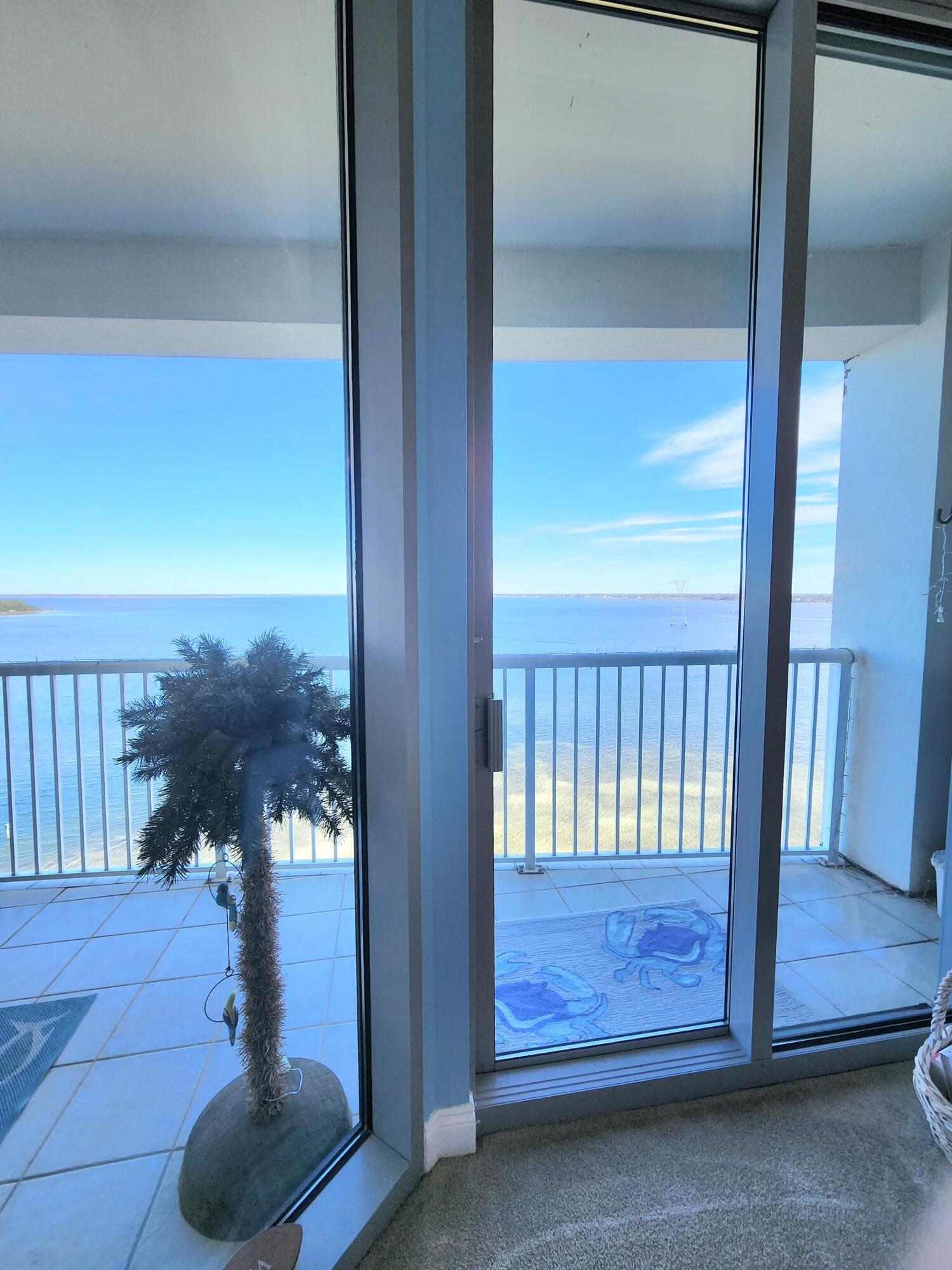 MARINA LANDING - Residential