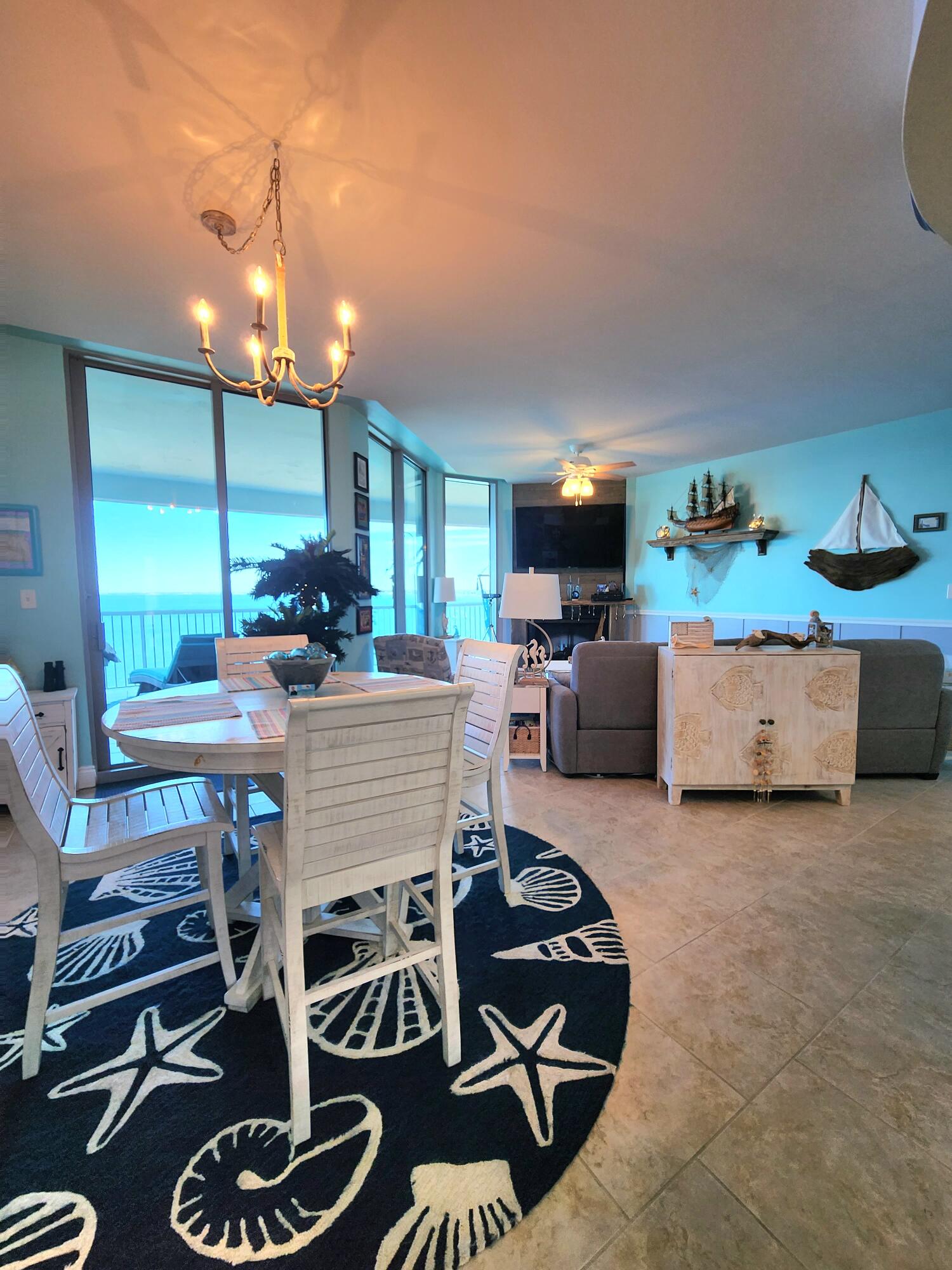 MARINA LANDING - Residential