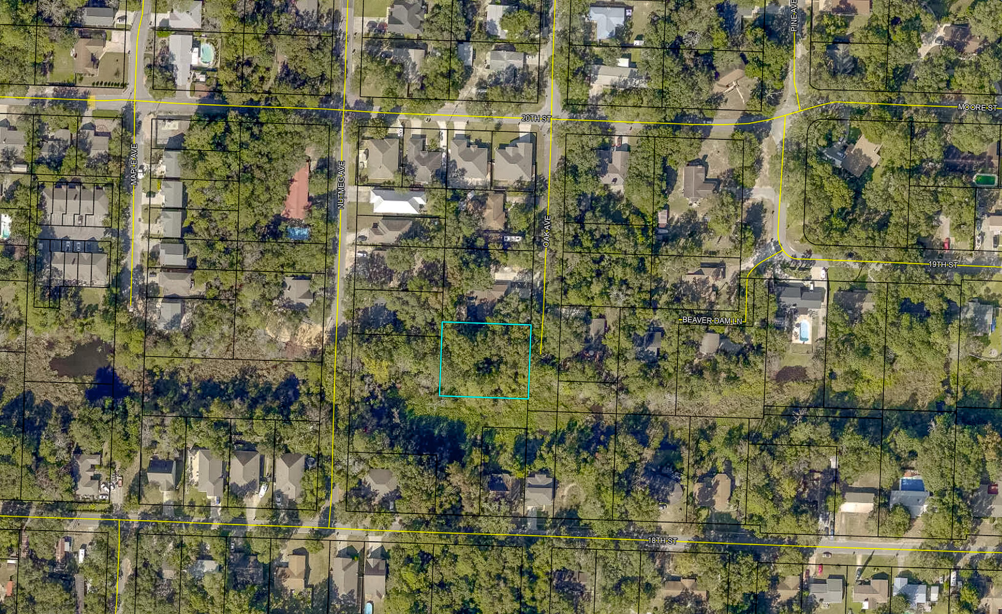 Looking for nearly a half acre in Niceville? Look no further. Bring your plans and build your dream home on a quiet cul-de-sac. Schedule your showing today!