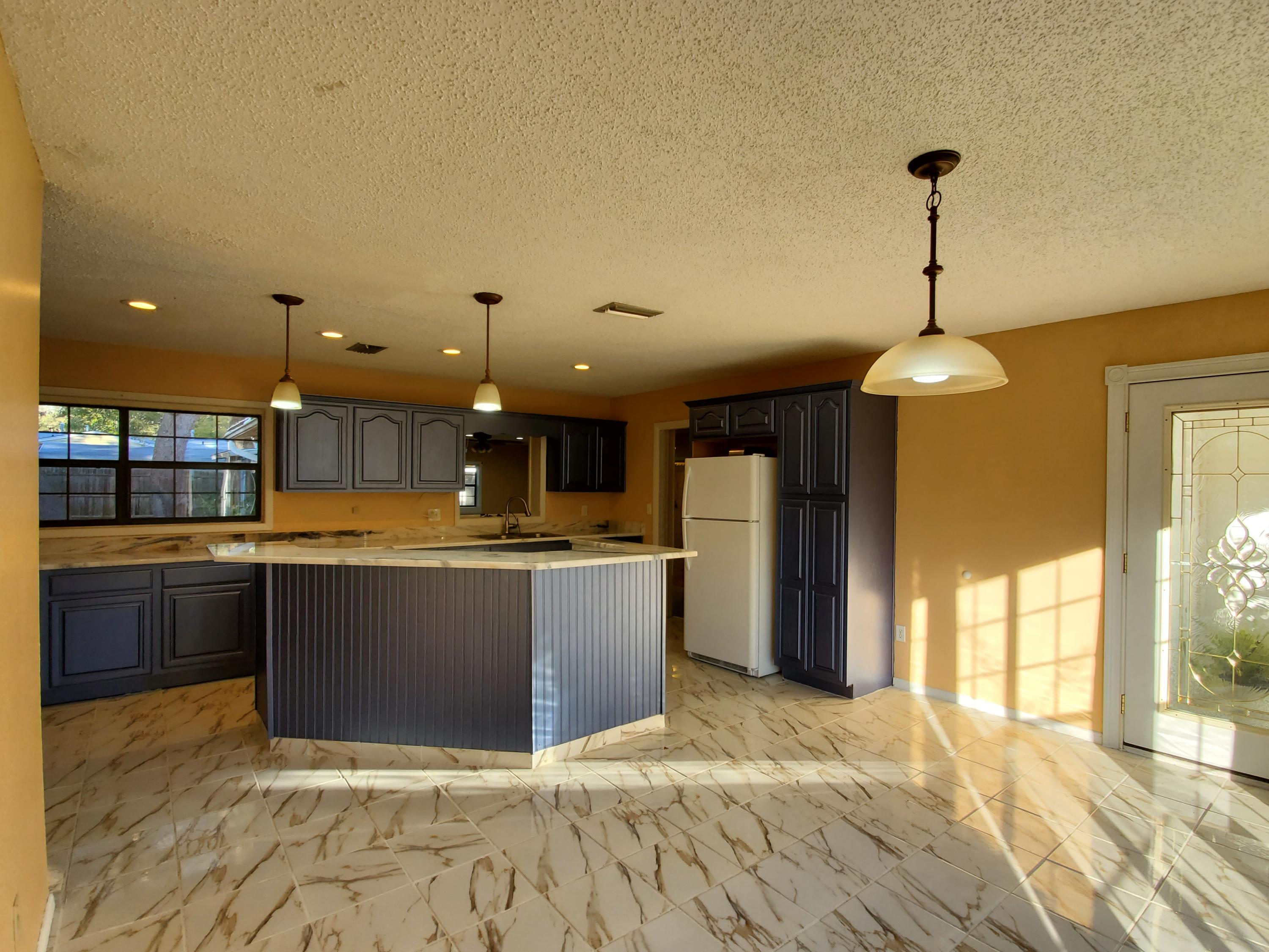 VESTA HEIGHTS 1ST ADDN - Residential