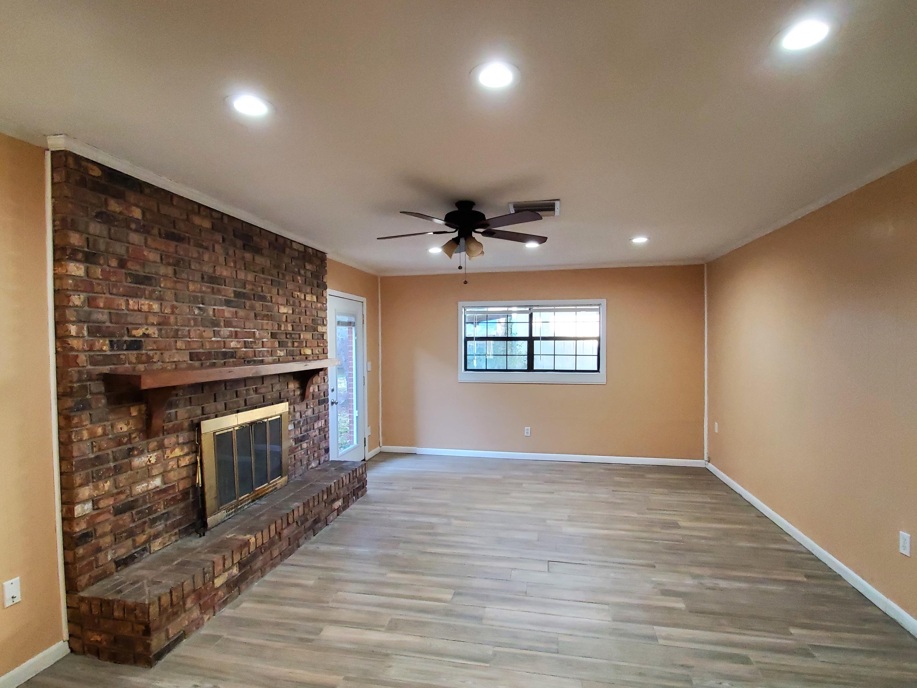 VESTA HEIGHTS 1ST ADDN - Residential