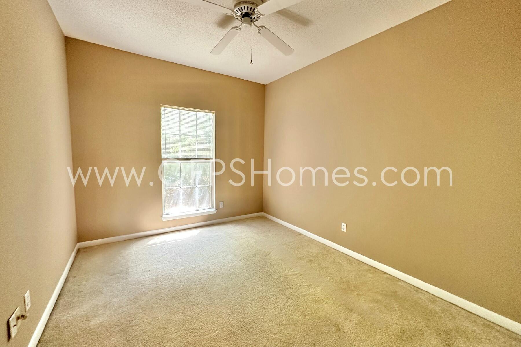 PARKWOOD LANE BLUEWATER BAY - Residential Lease