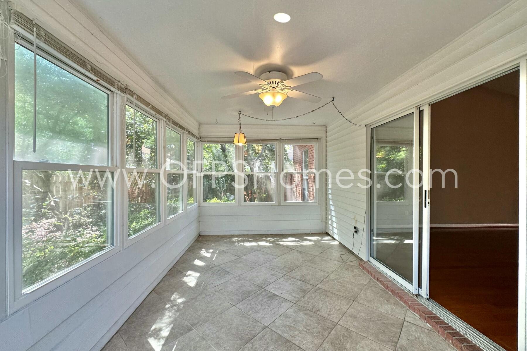 PARKWOOD LANE BLUEWATER BAY - Residential Lease