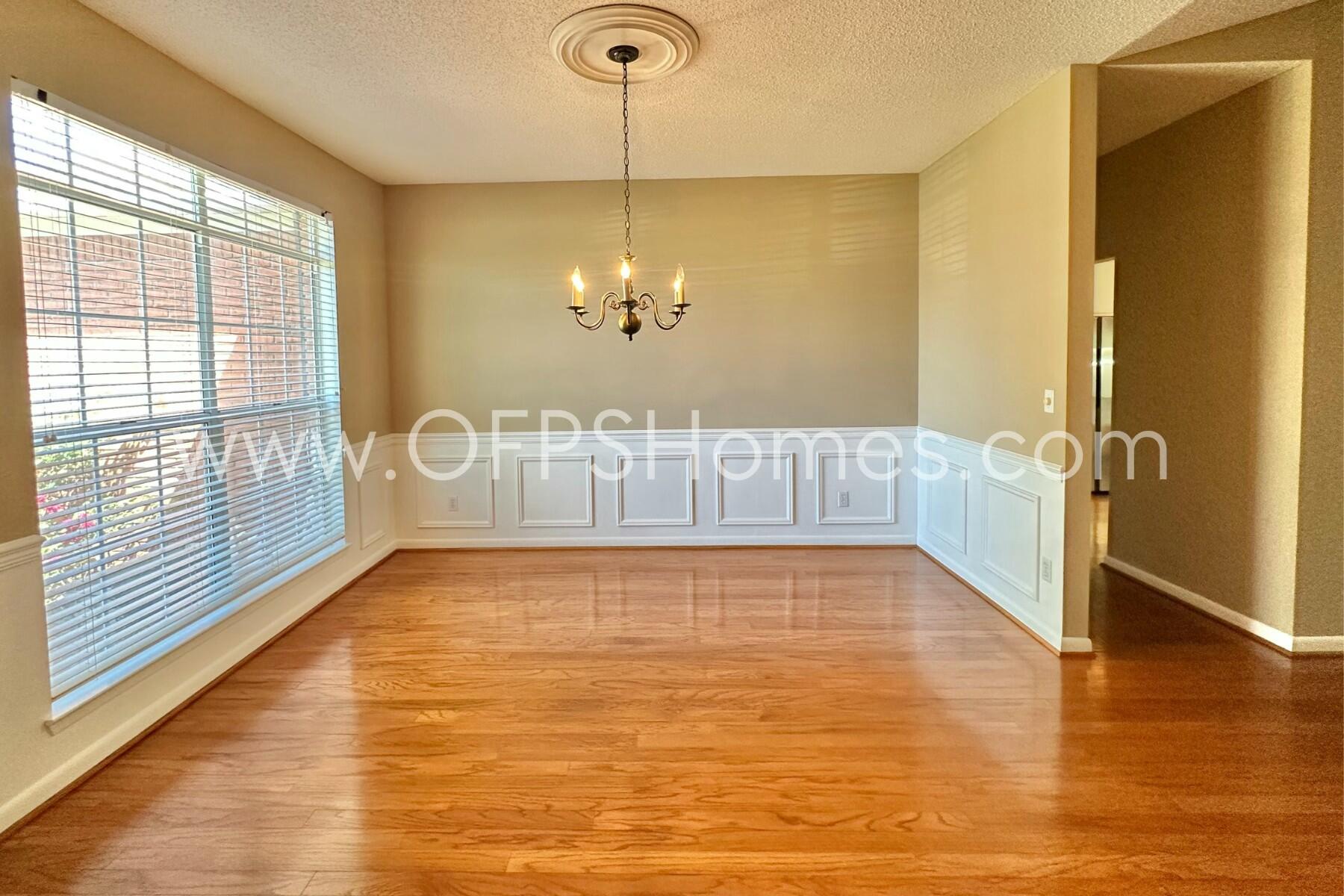 PARKWOOD LANE BLUEWATER BAY - Residential Lease