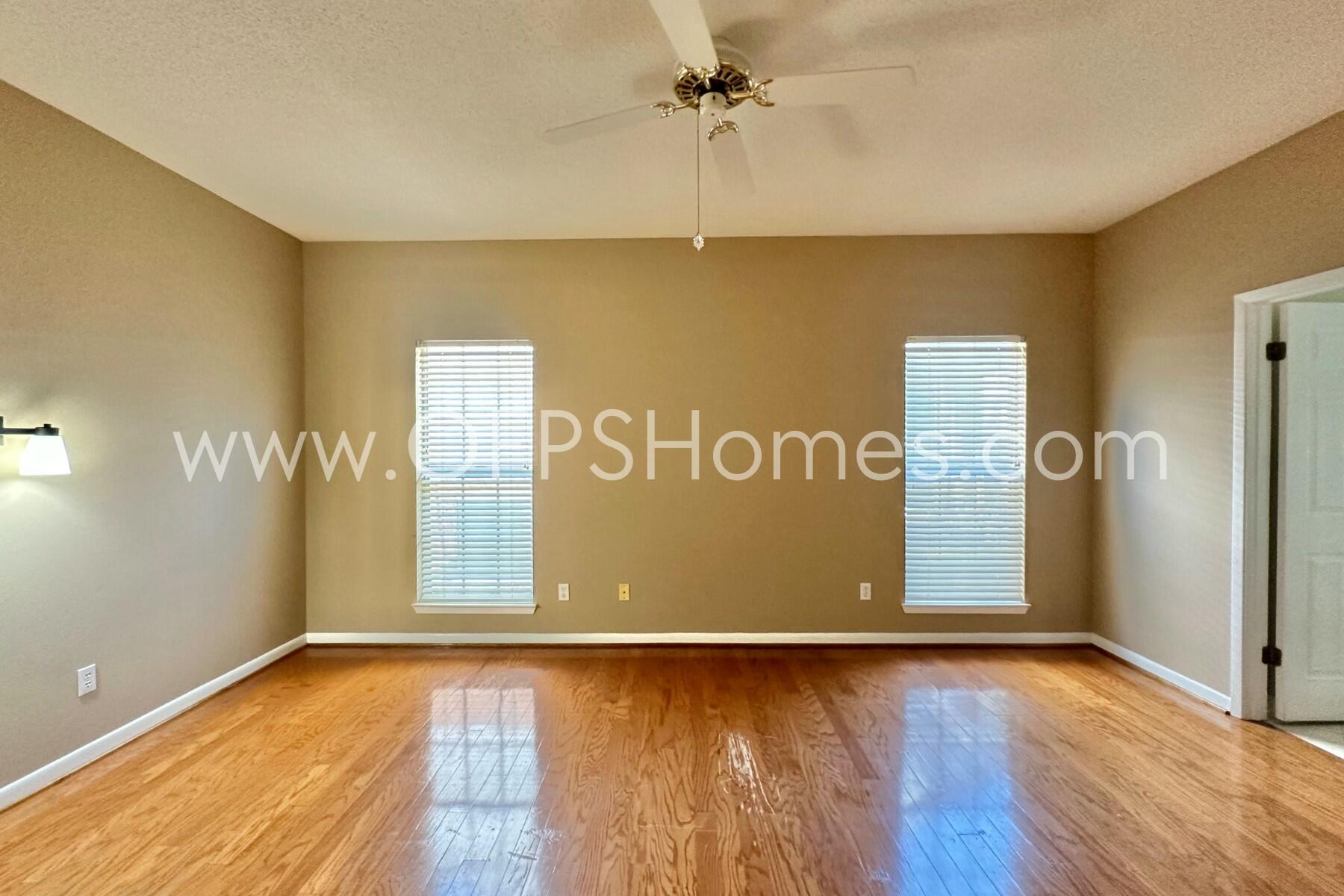 PARKWOOD LANE BLUEWATER BAY - Residential Lease