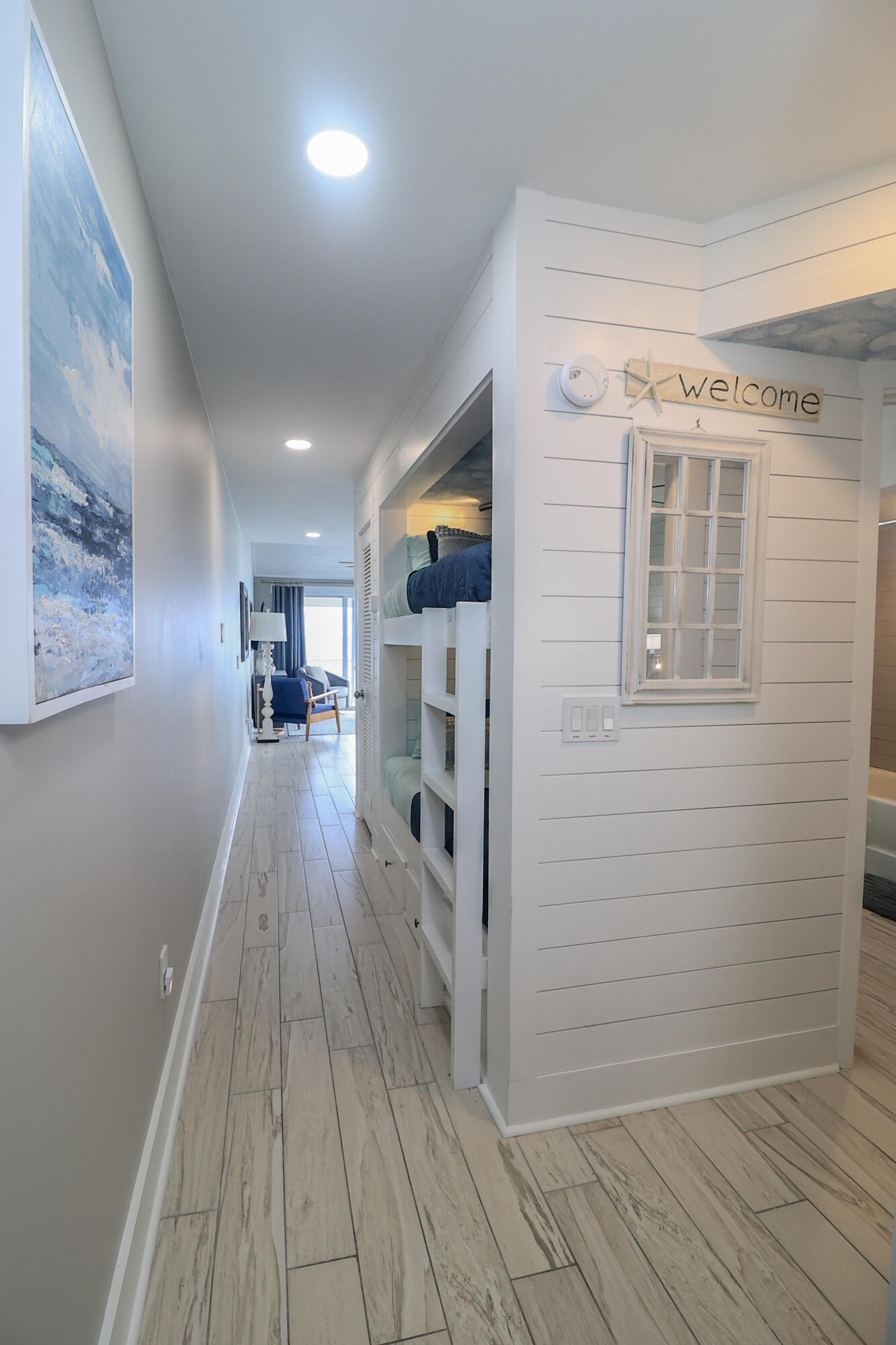 MISTRAL CONDO - Residential