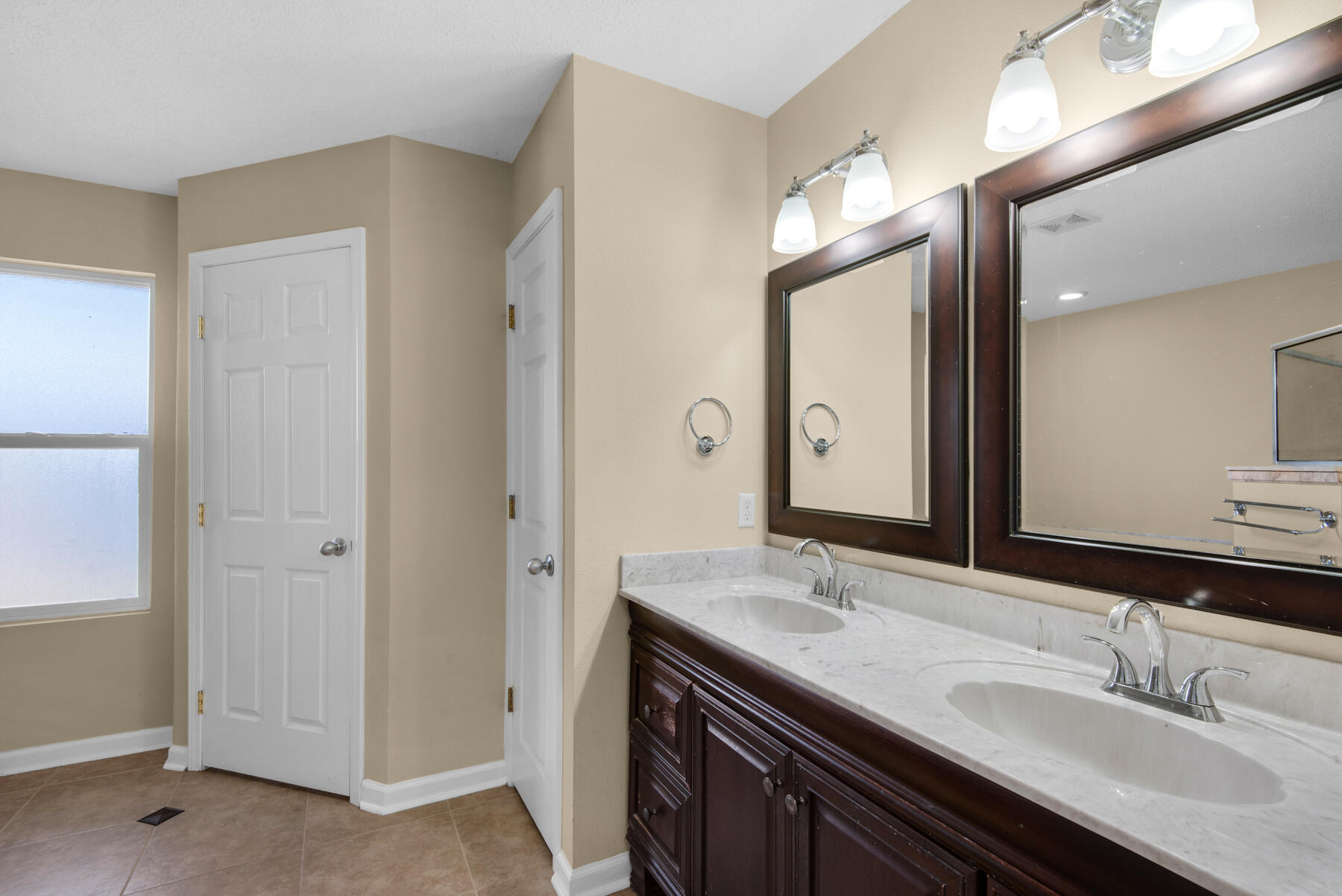 TANGLEWOOD SD - Residential Lease