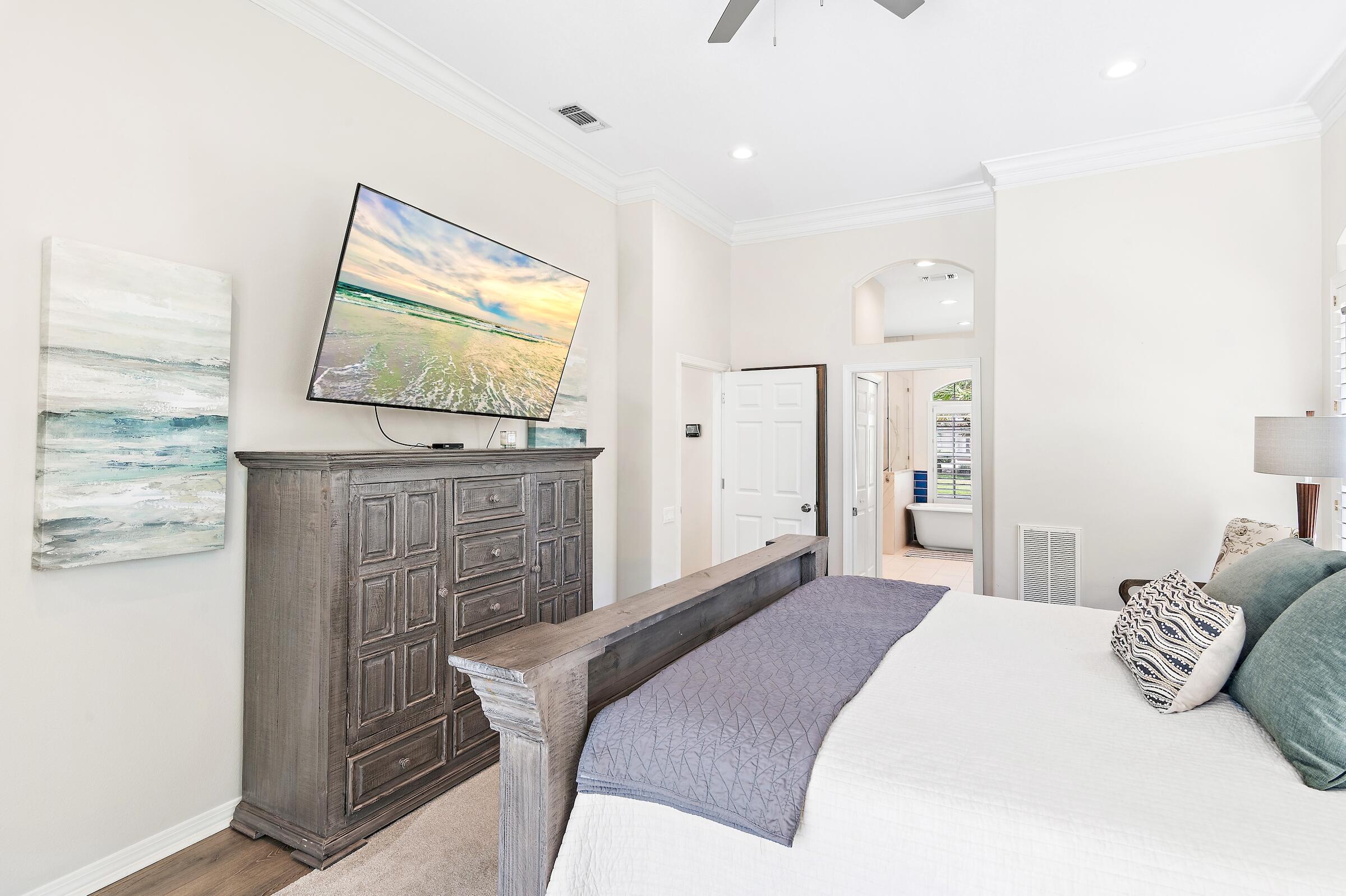 TROON DRIVE - Residential