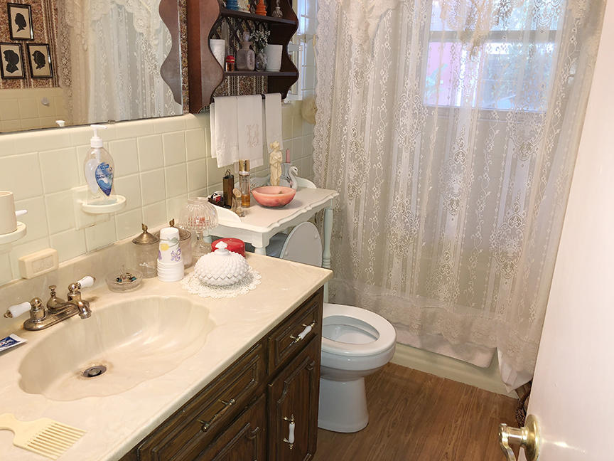 BAYOU WOODS - Residential