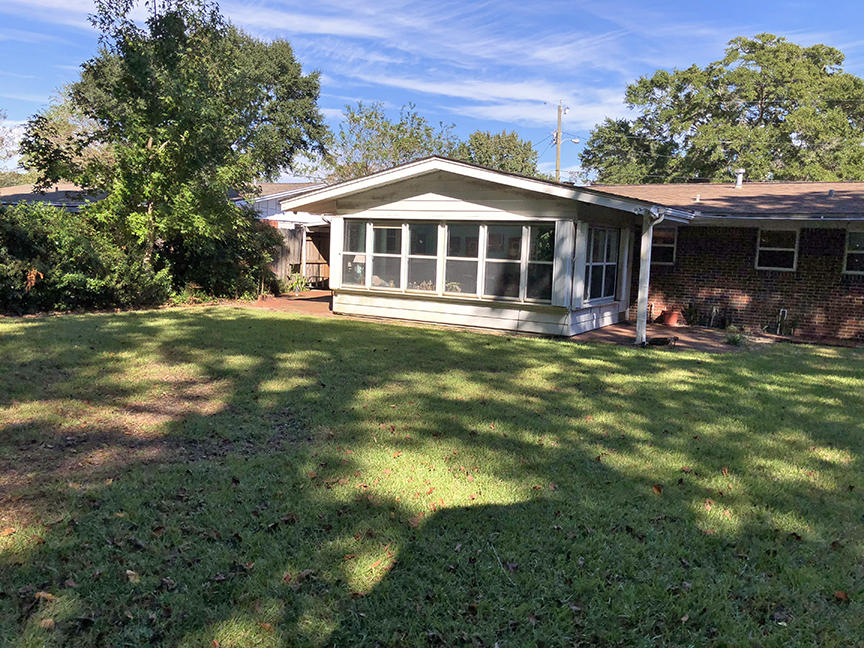 BAYOU WOODS - Residential