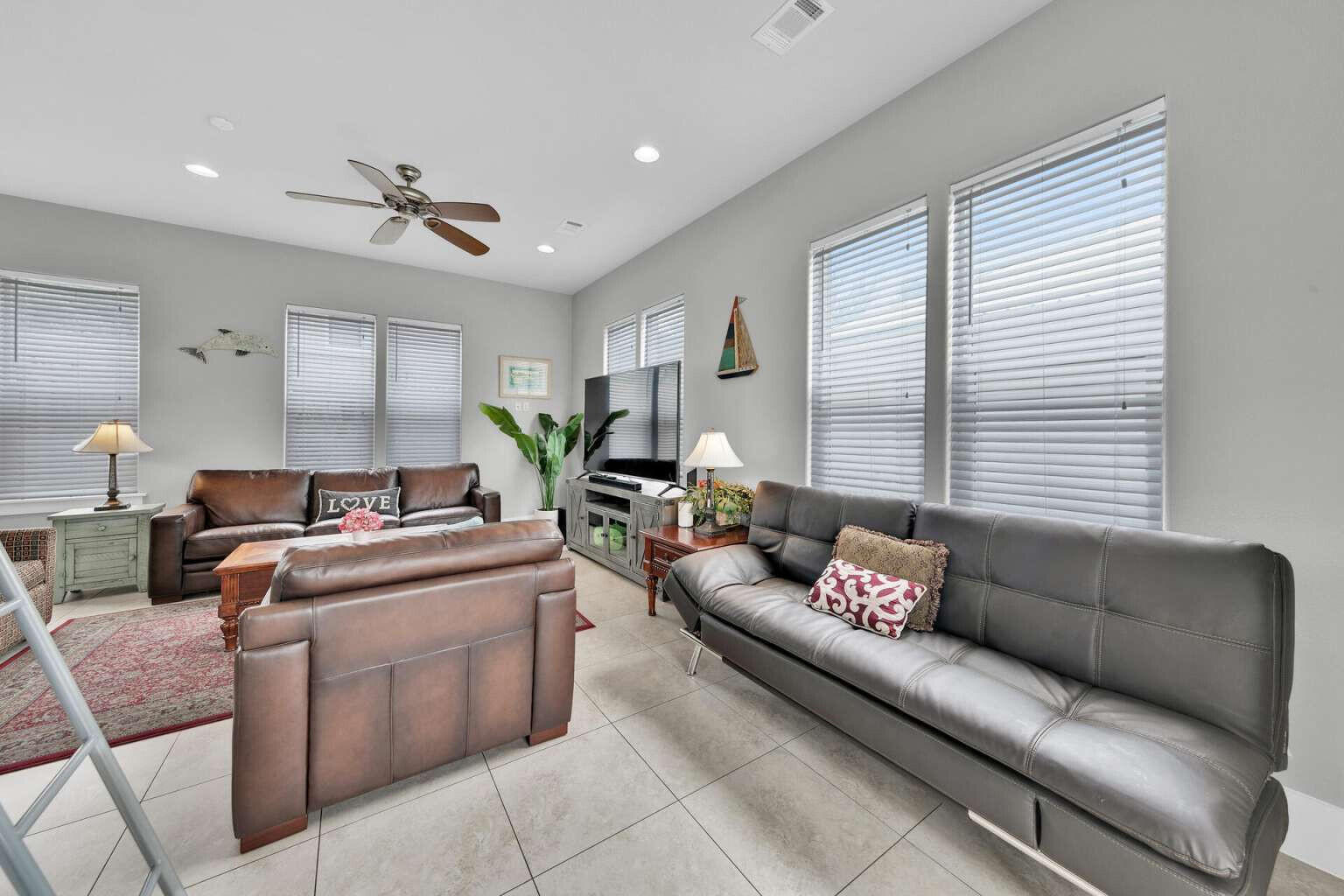 FRANGISTA BEACH - Residential