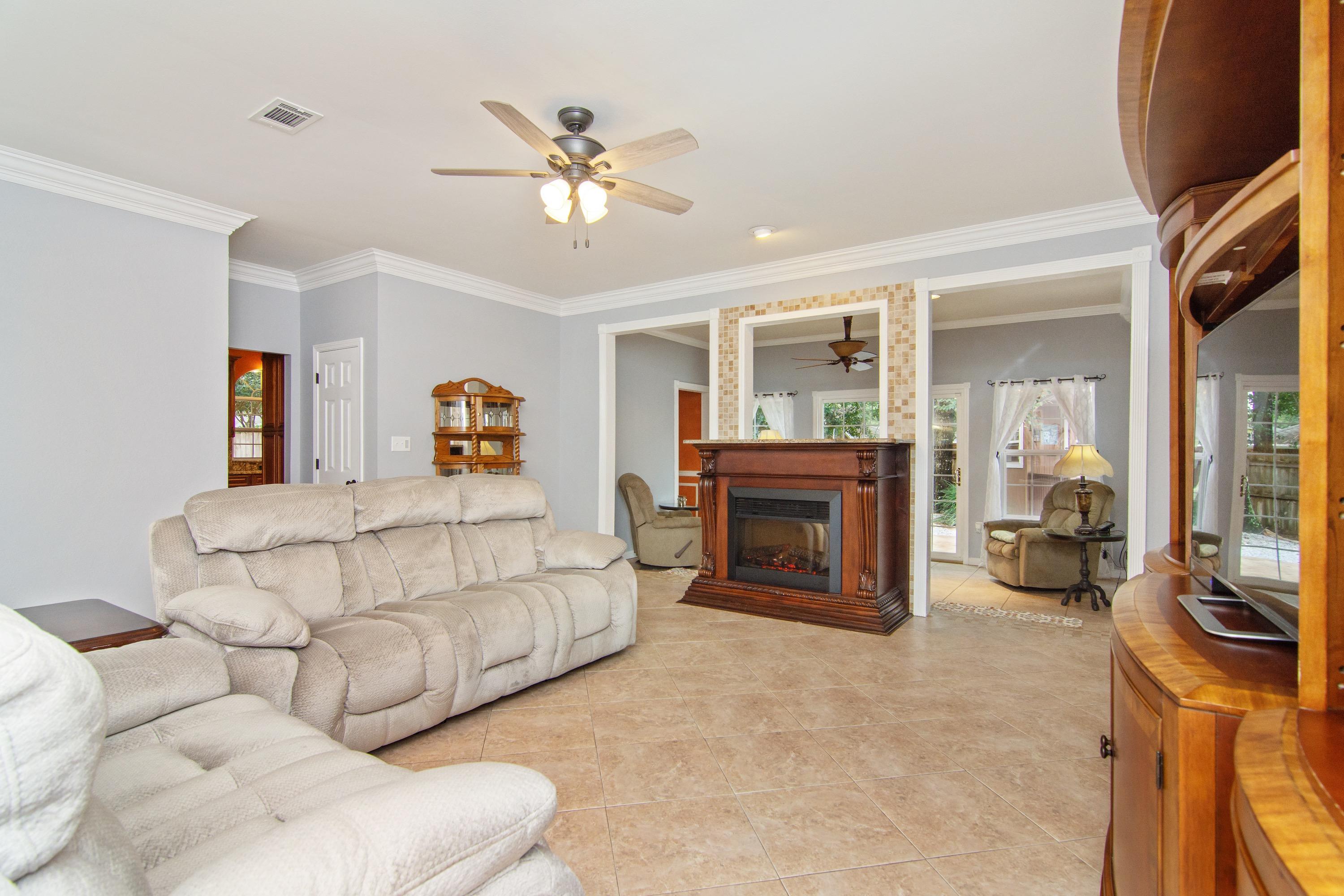 PINNACLE POINT - Residential