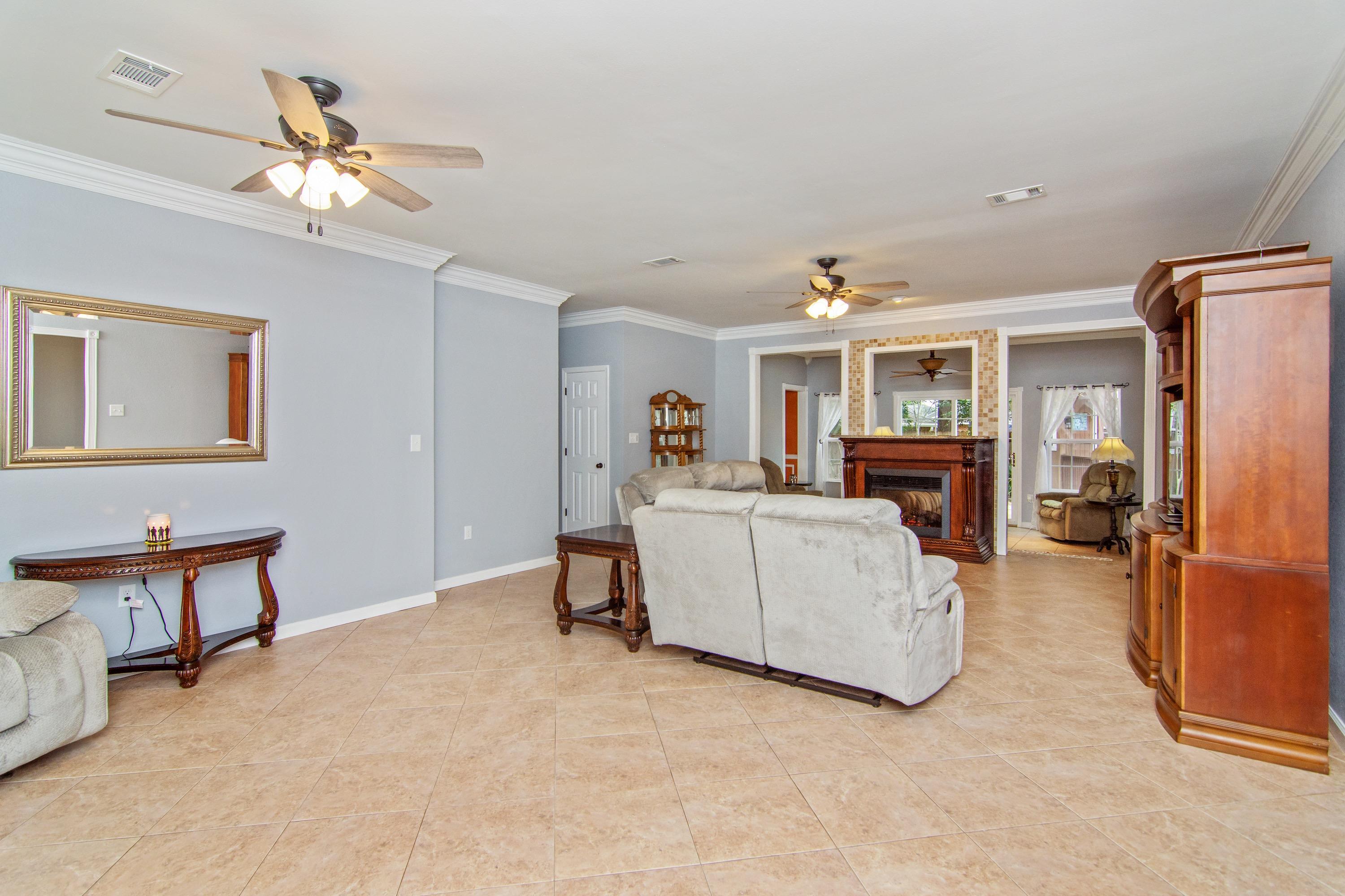 PINNACLE POINT - Residential