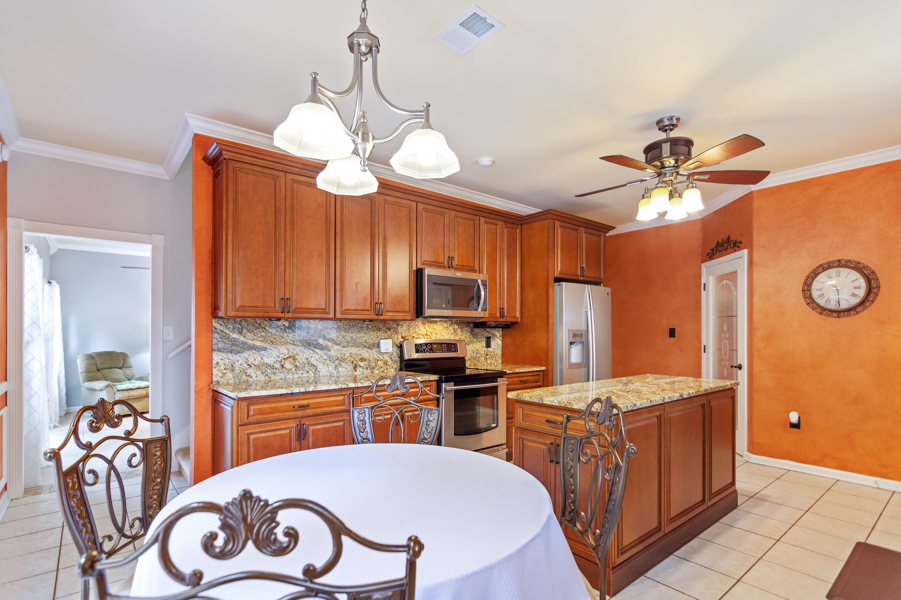 PINNACLE POINT - Residential