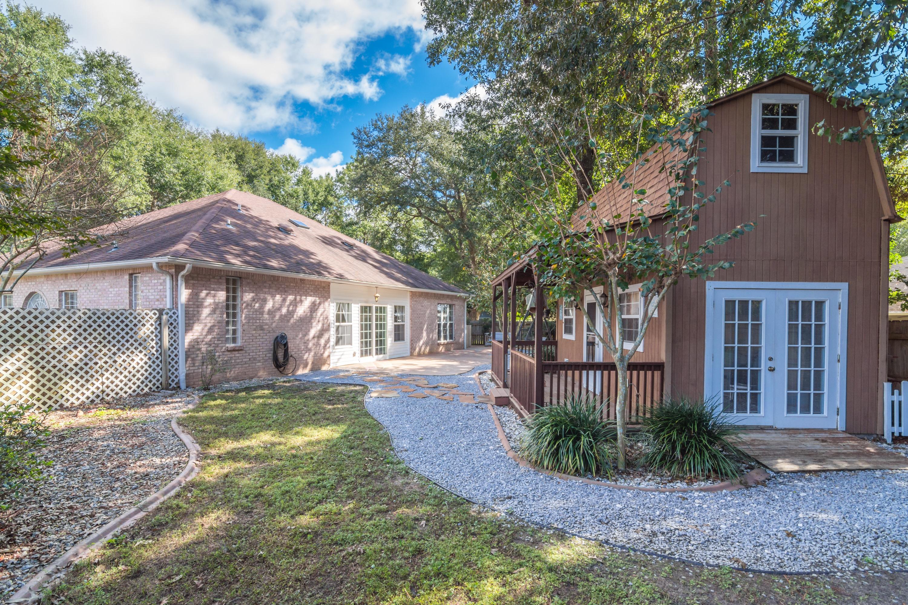 PINNACLE POINT - Residential