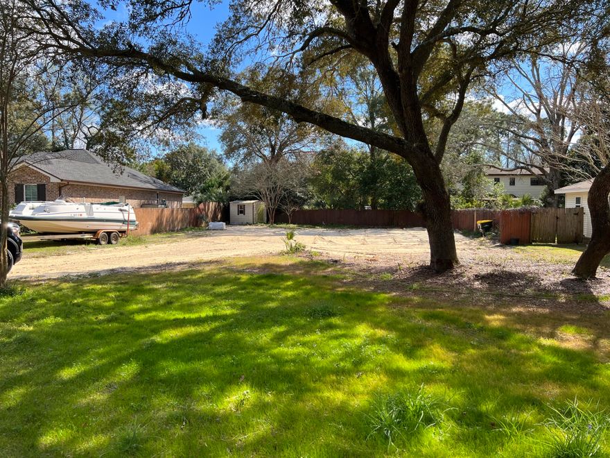 Highly desirable lot on Yacht Club Dr. in Fort Walton Beach. Location is great. Convenient to restaurants, downtown, beach, and military bases. Build your dream home on this incredible lot.