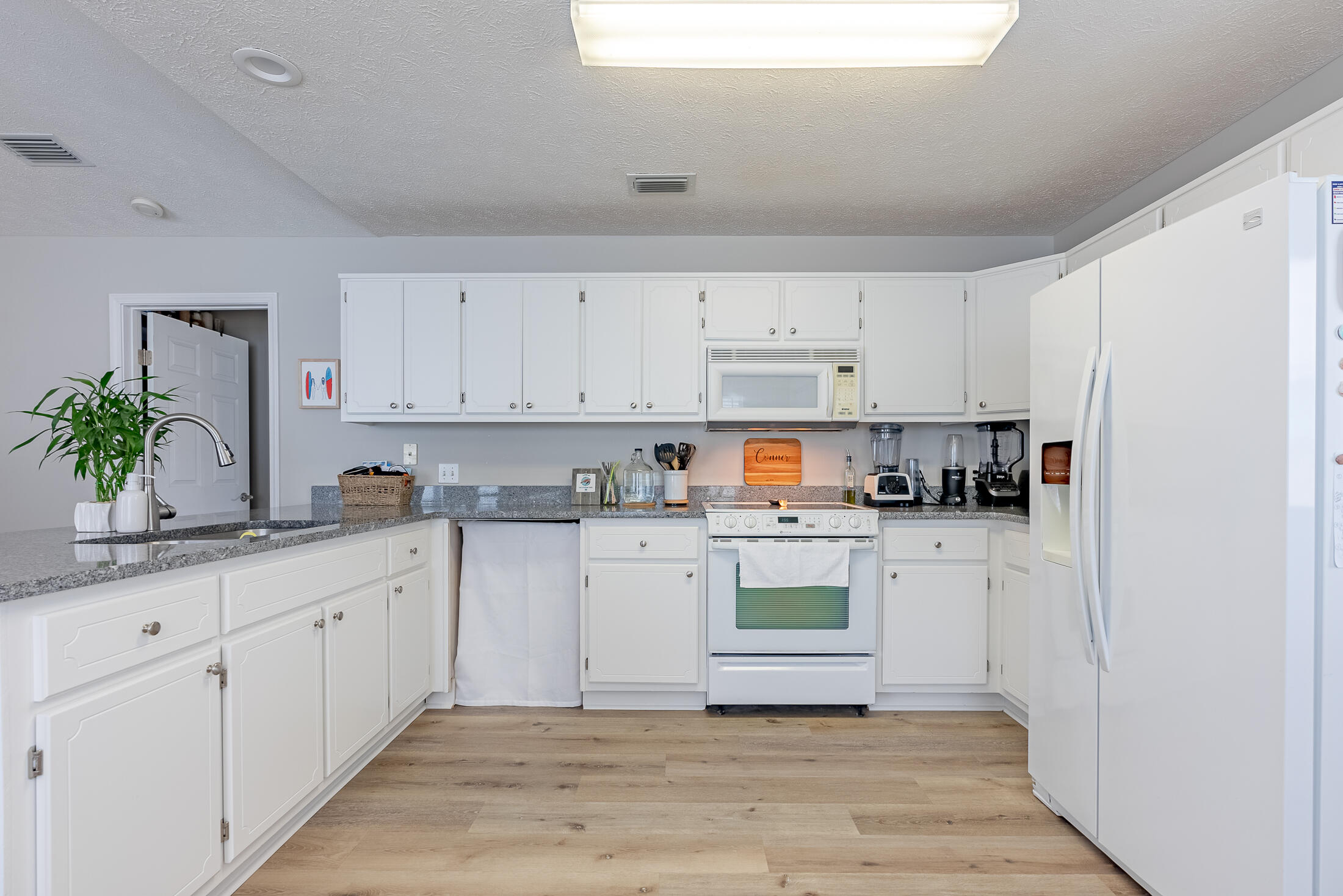 BID-A-WEE BEACH 1ST ADDN - Residential