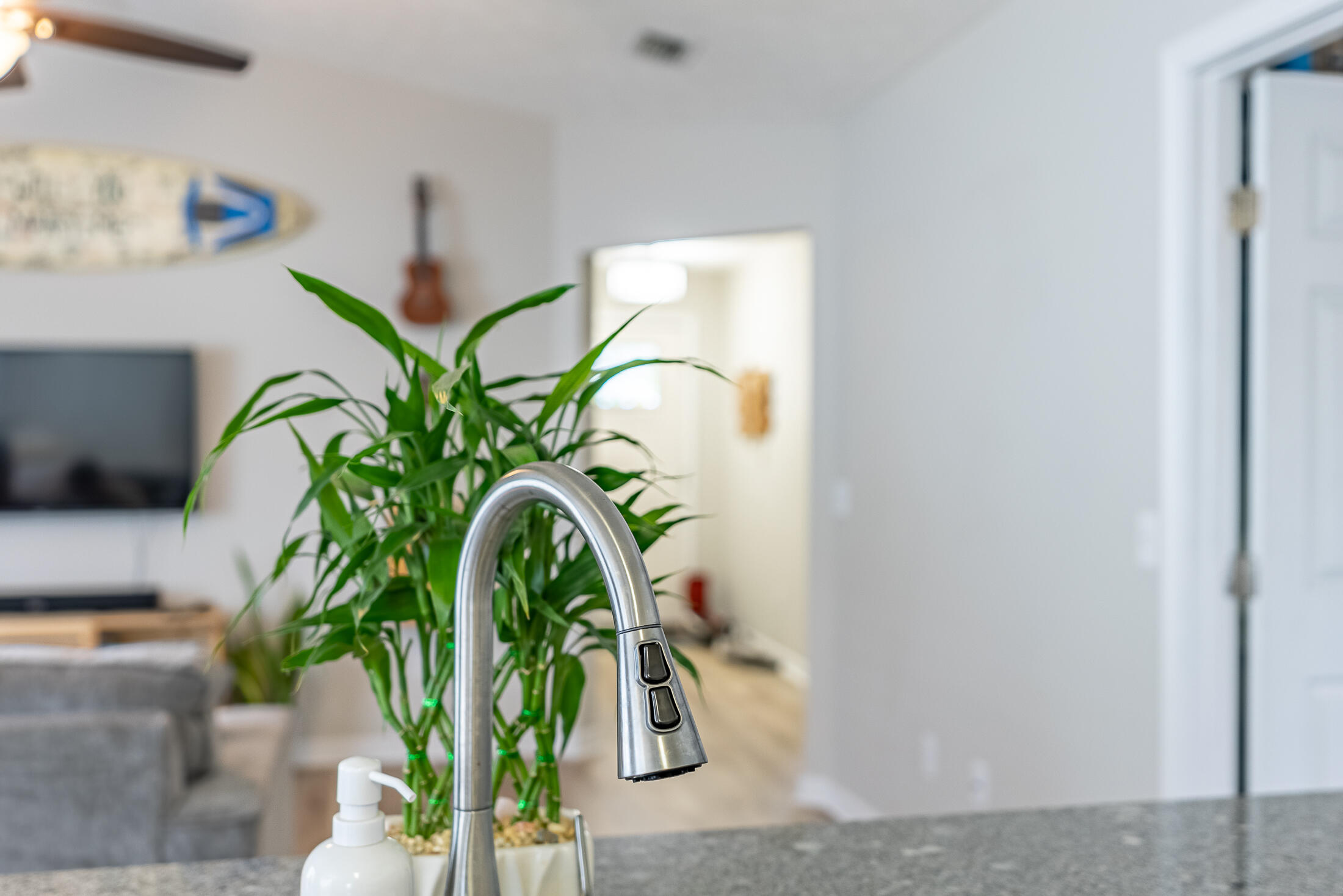 BID-A-WEE BEACH 1ST ADDN - Residential