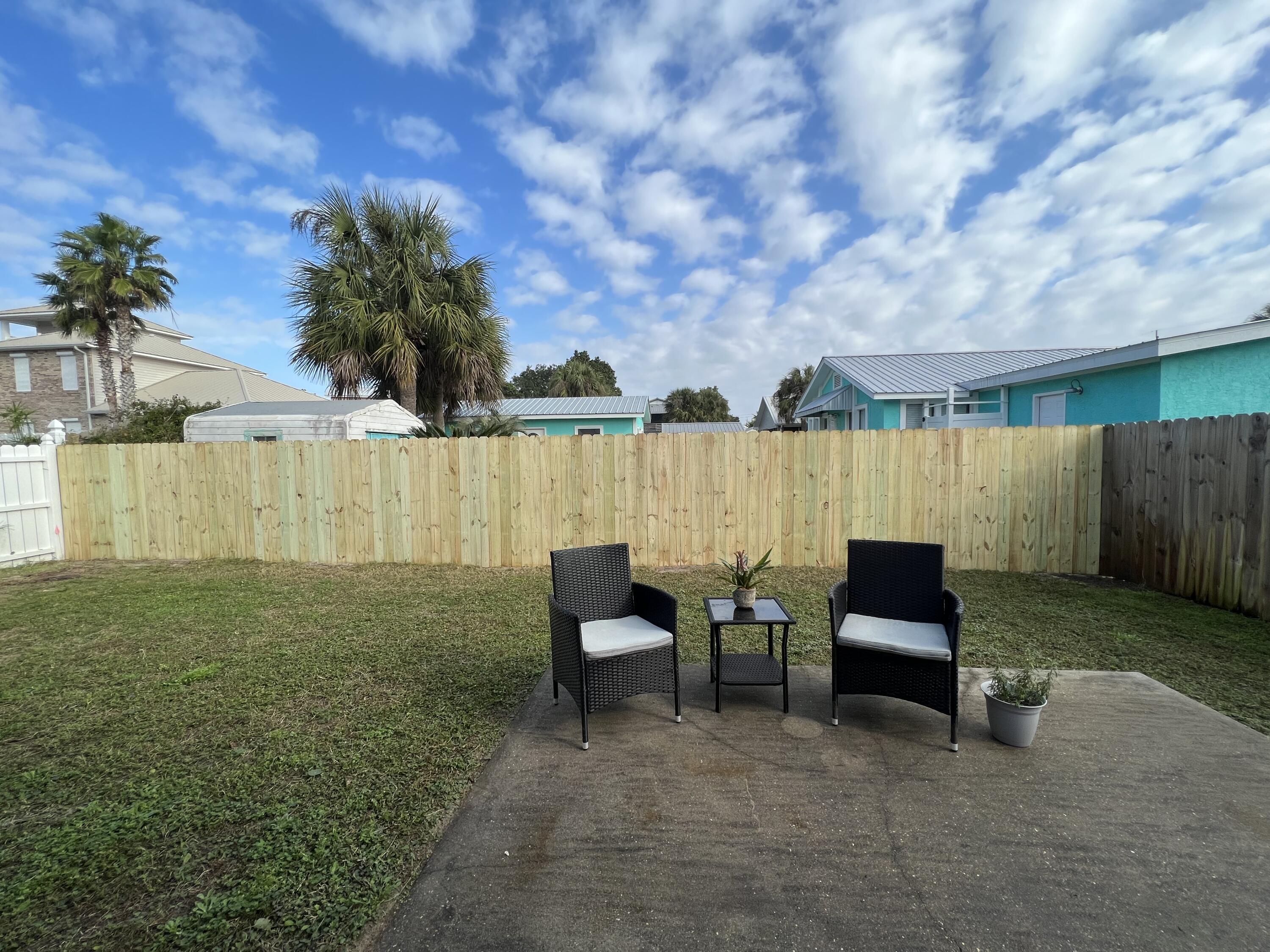 BID-A-WEE BEACH 1ST ADDN - Residential