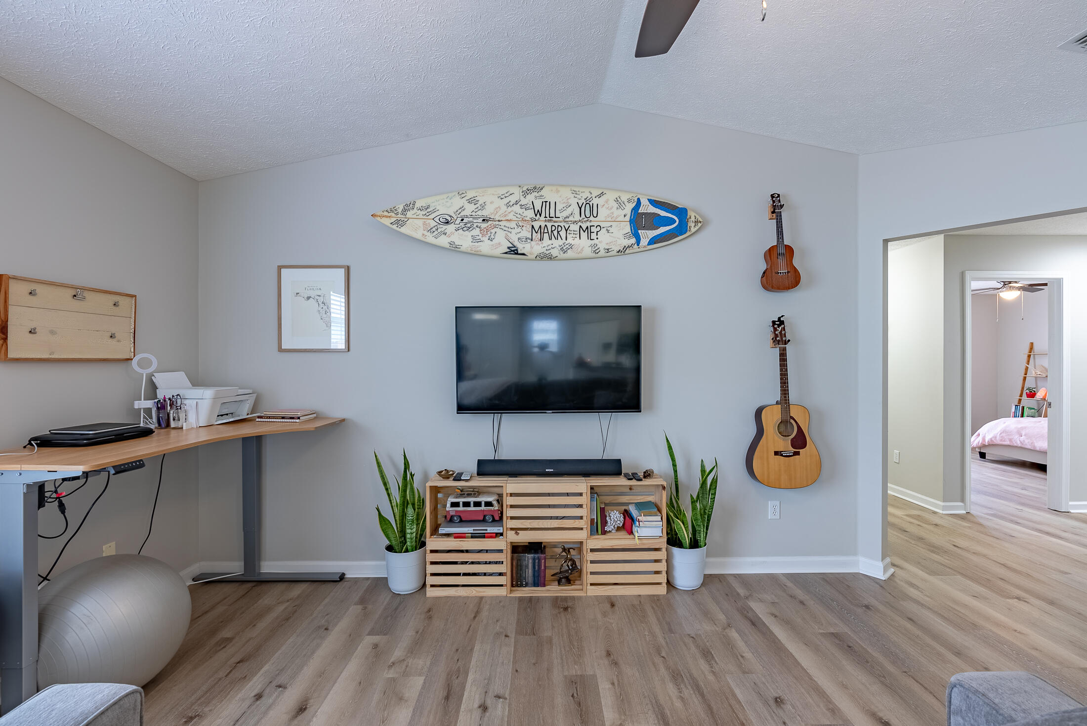 BID-A-WEE BEACH 1ST ADDN - Residential