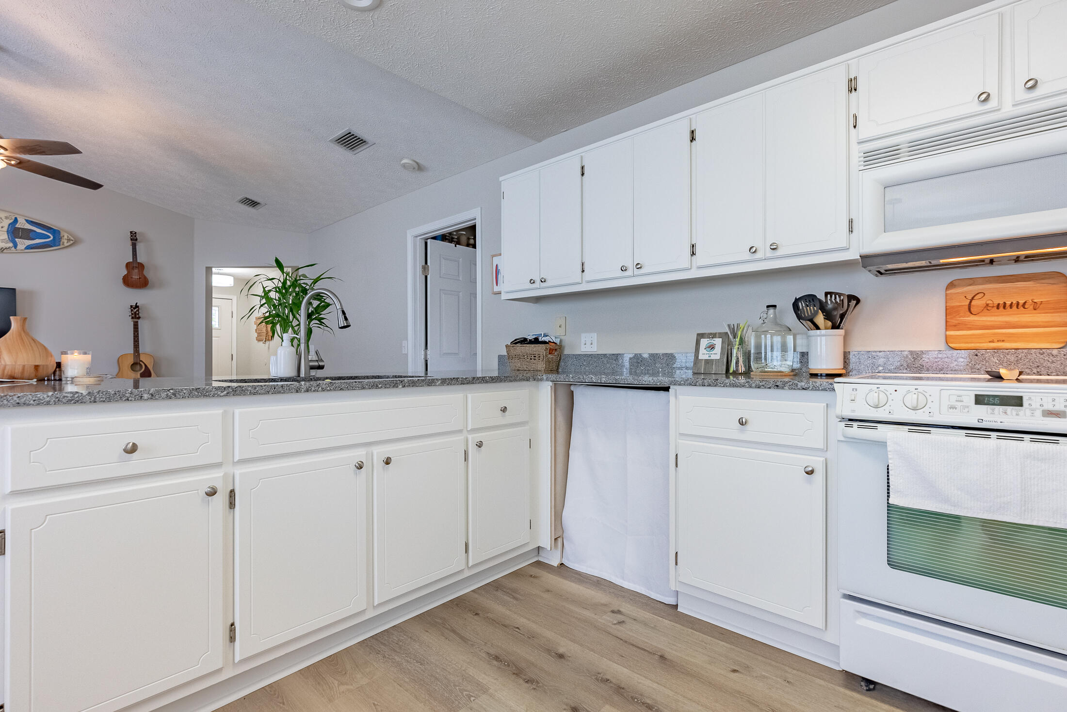 BID-A-WEE BEACH 1ST ADDN - Residential