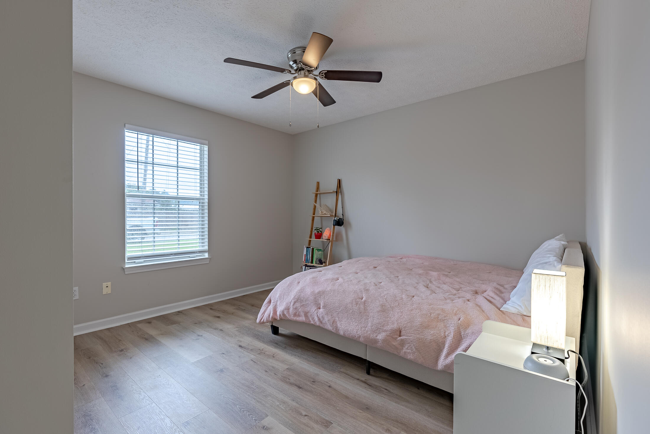 BID-A-WEE BEACH 1ST ADDN - Residential