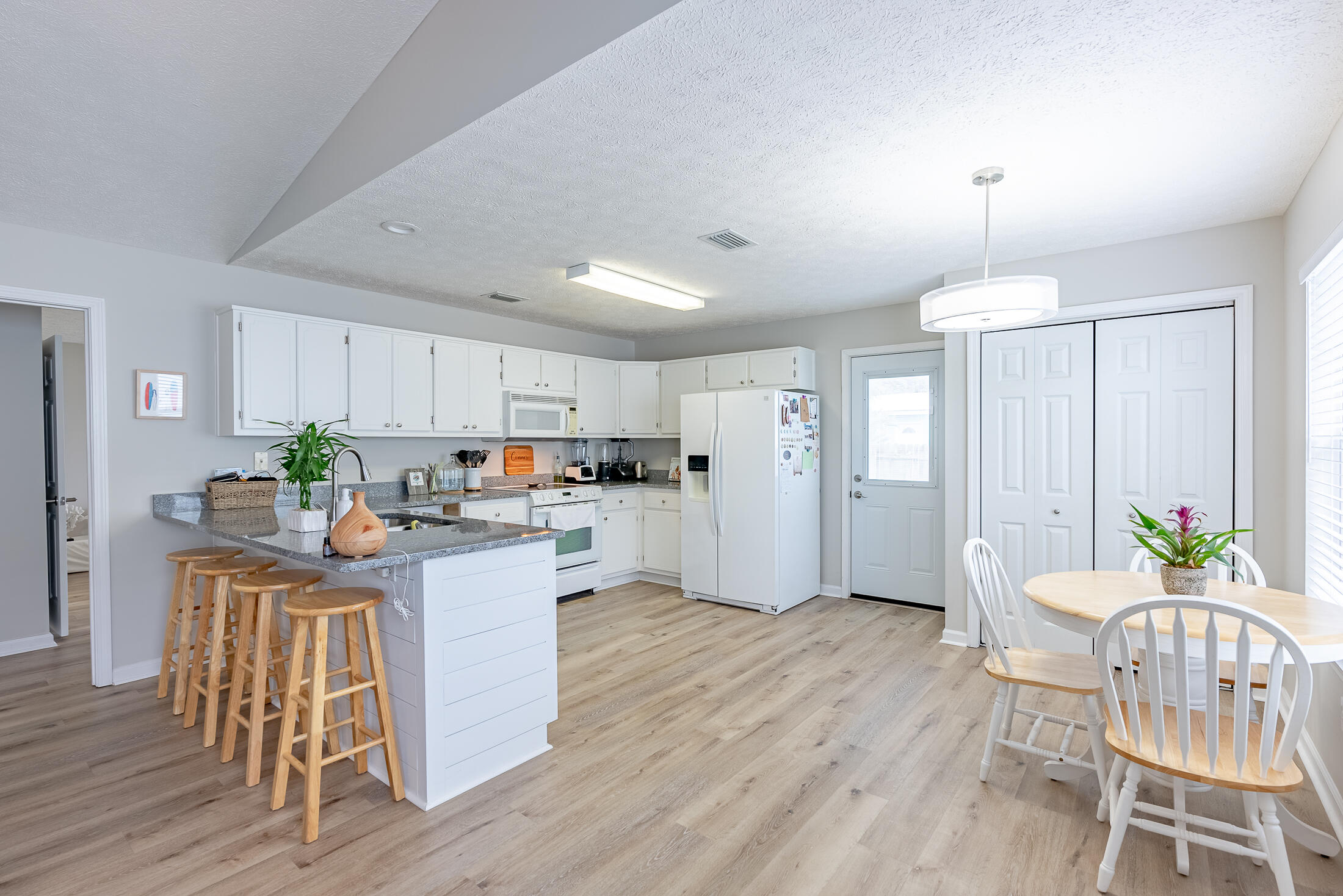 BID-A-WEE BEACH 1ST ADDN - Residential